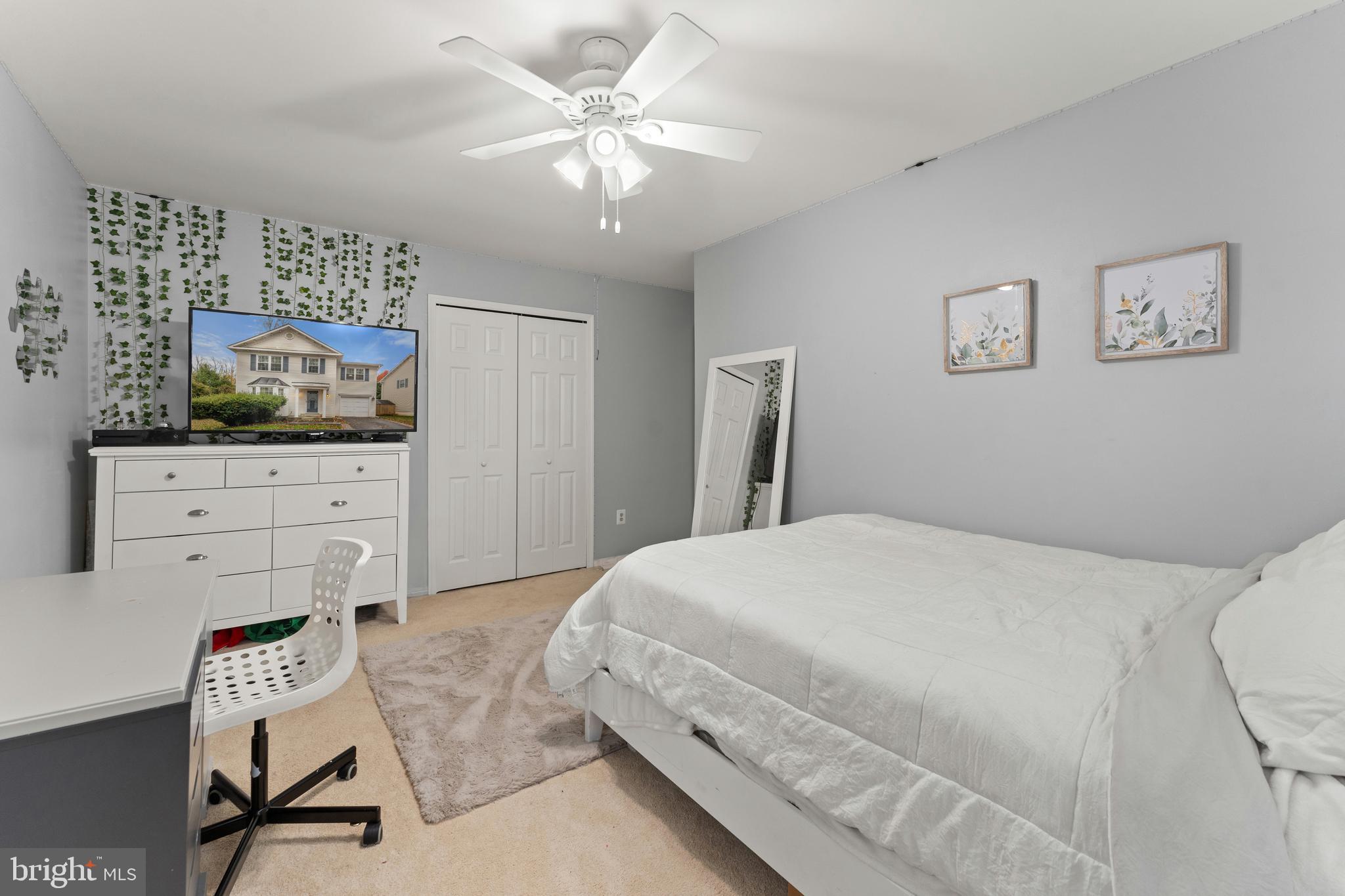 10105 SCHOOLHOUSE WOODS COURT