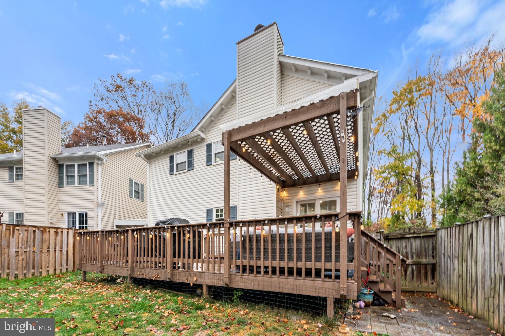 10105 SCHOOLHOUSE WOODS COURT