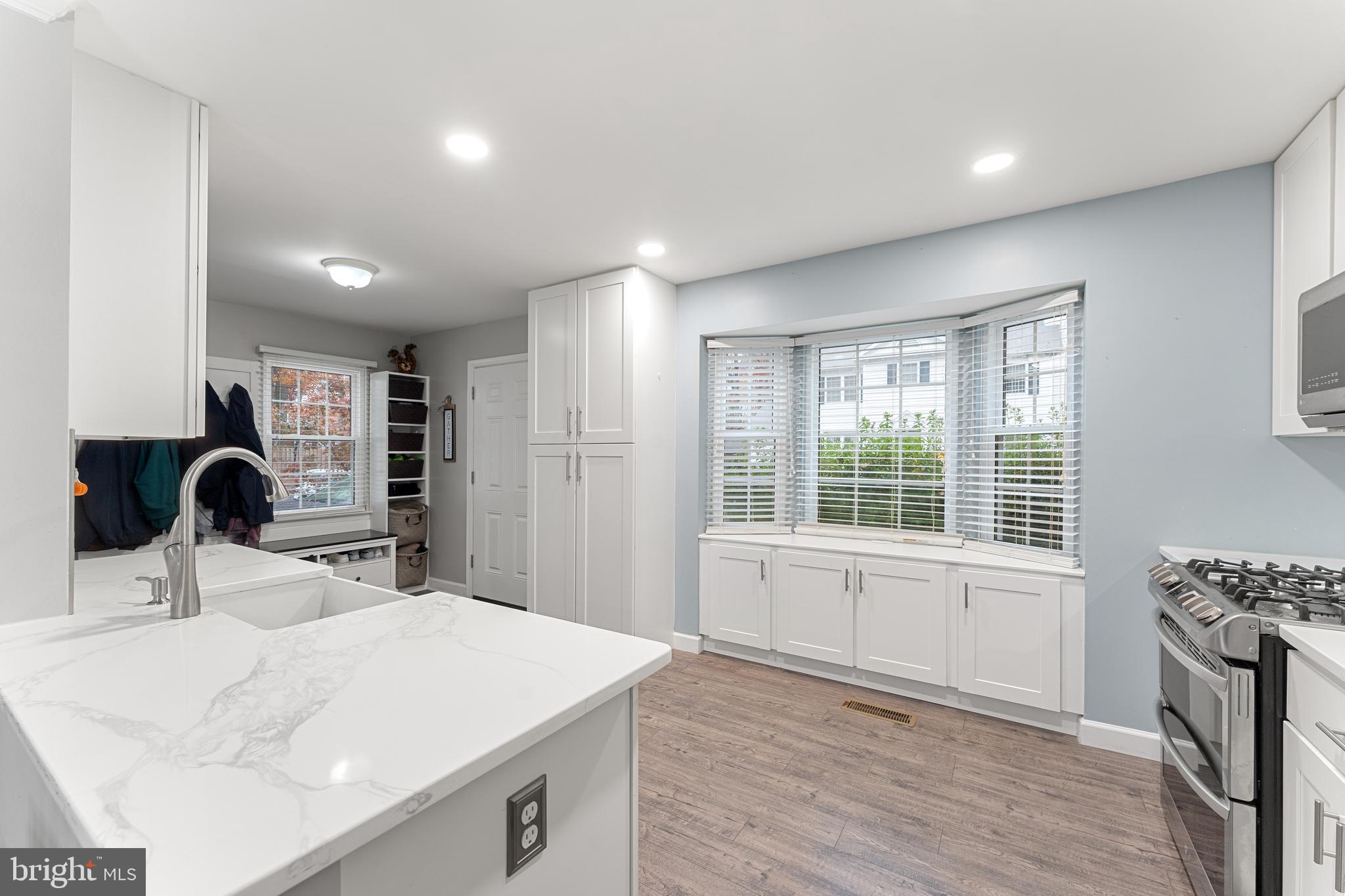10105 SCHOOLHOUSE WOODS COURT