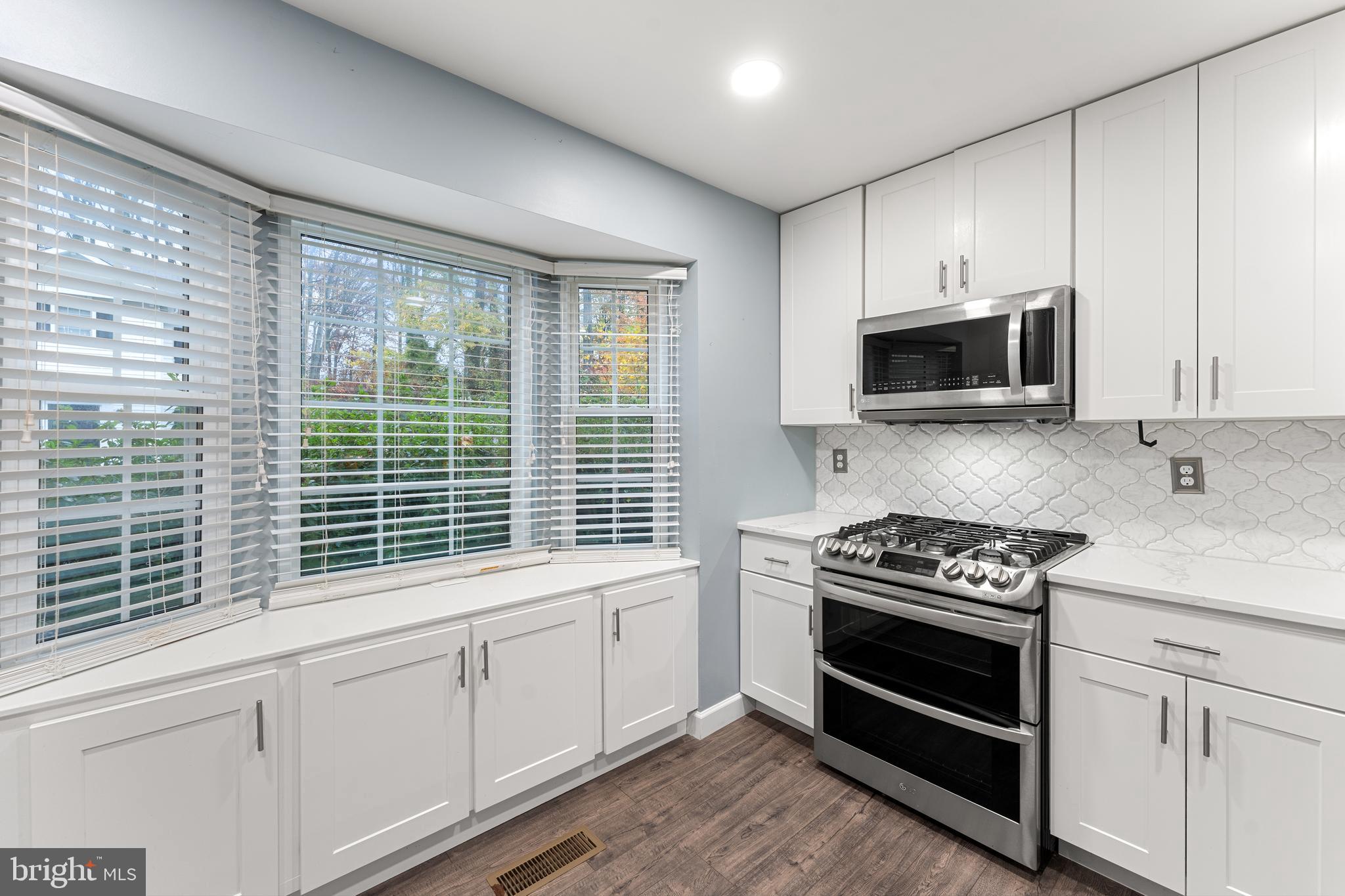 10105 SCHOOLHOUSE WOODS COURT