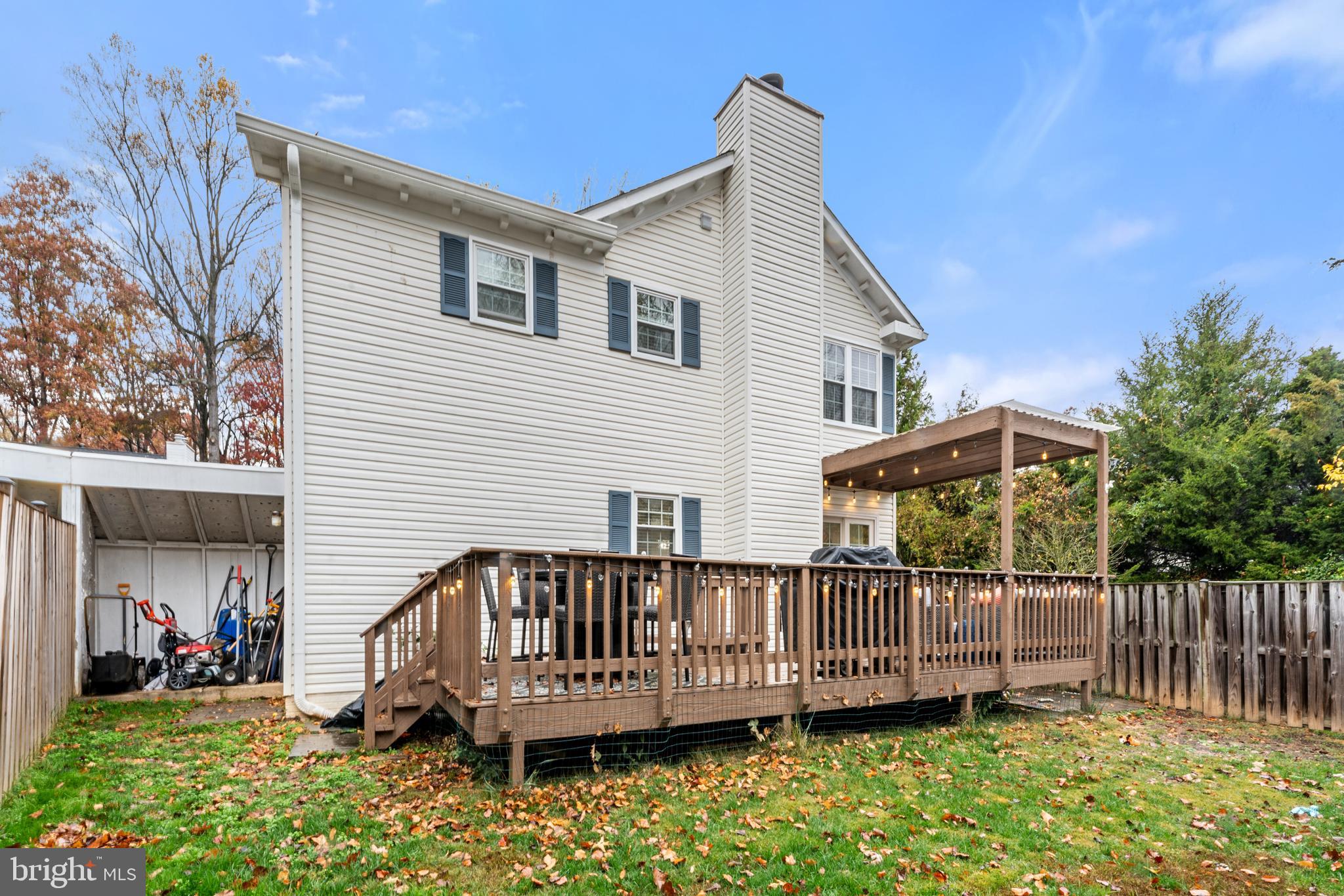 10105 SCHOOLHOUSE WOODS COURT