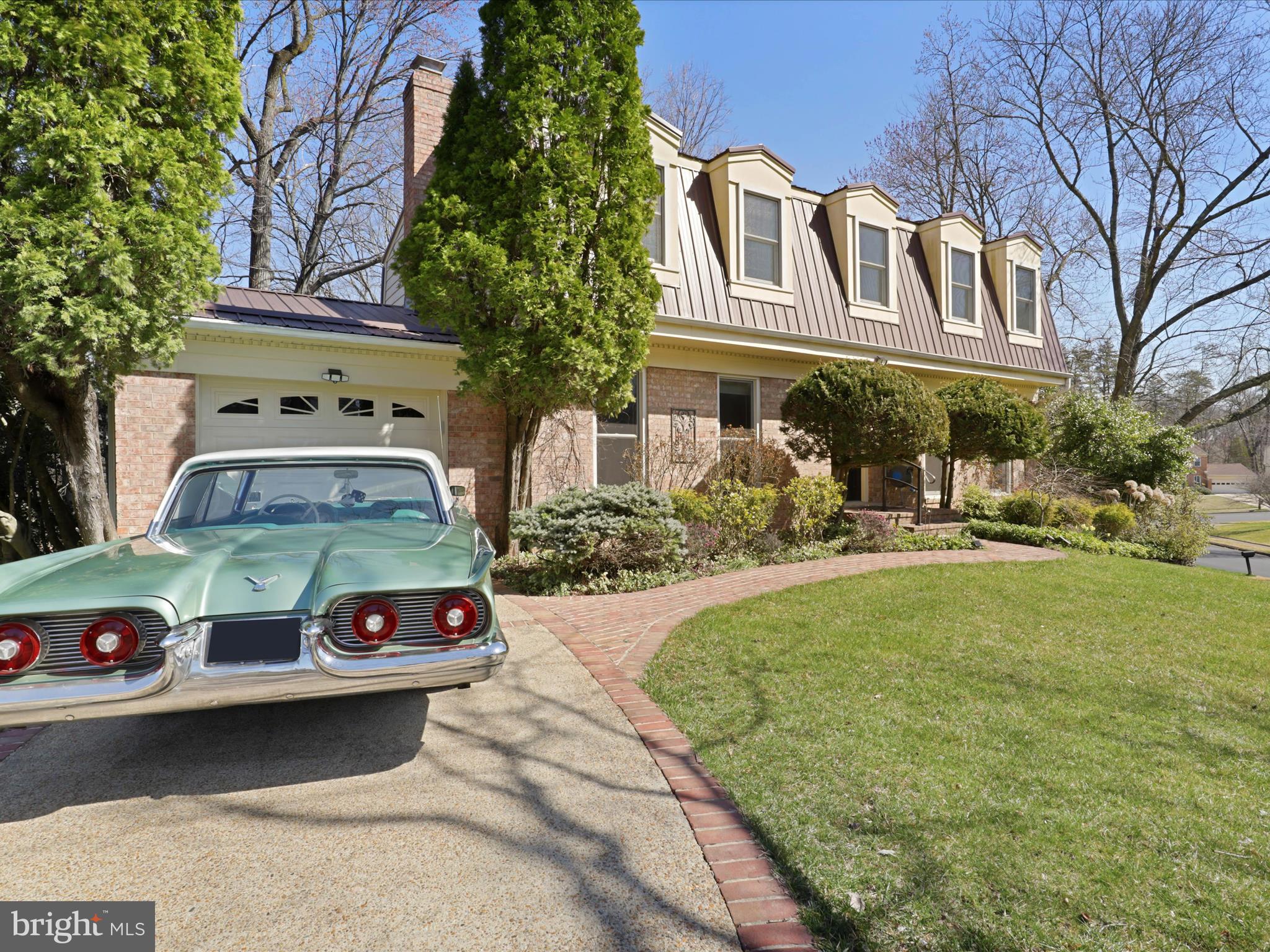 8706 SIDE SADDLE ROAD