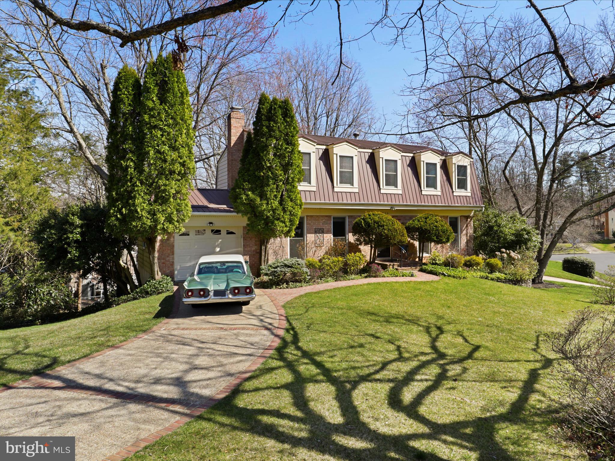 8706 SIDE SADDLE ROAD