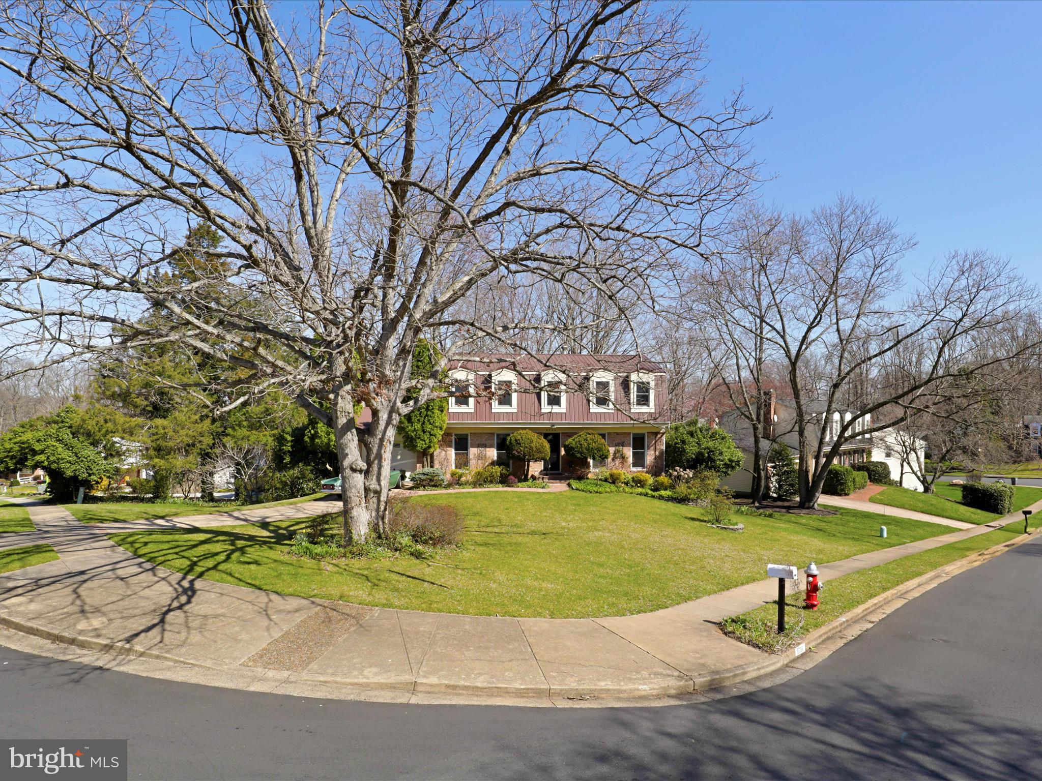 8706 SIDE SADDLE ROAD