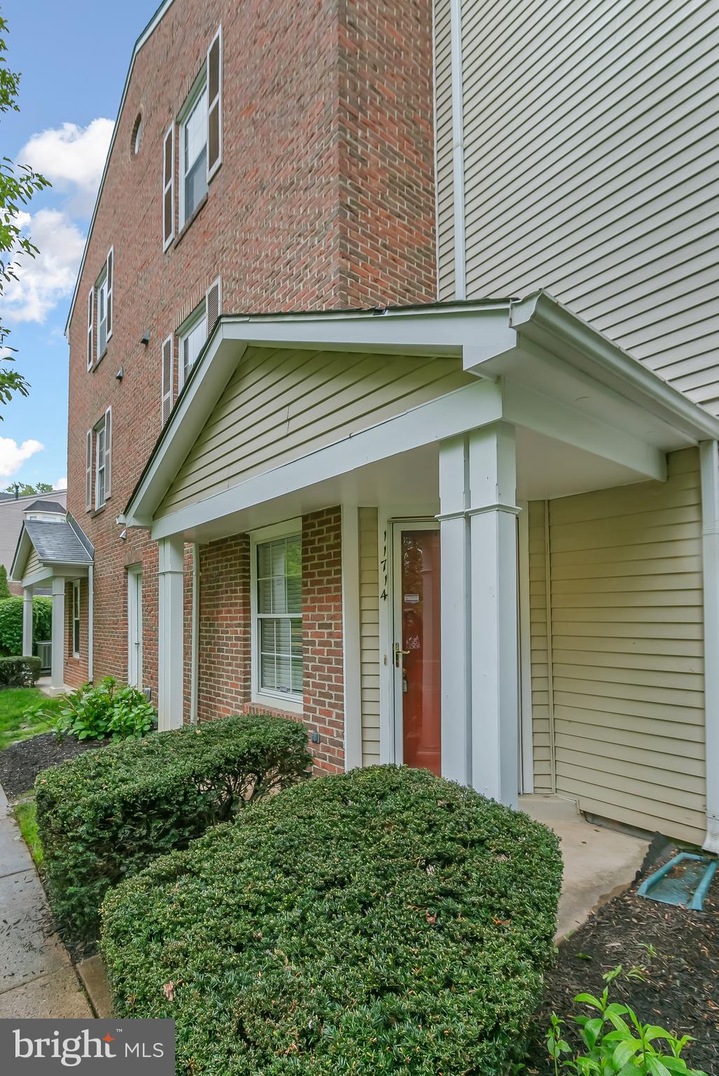 11714 ROCKAWAY LANE 112