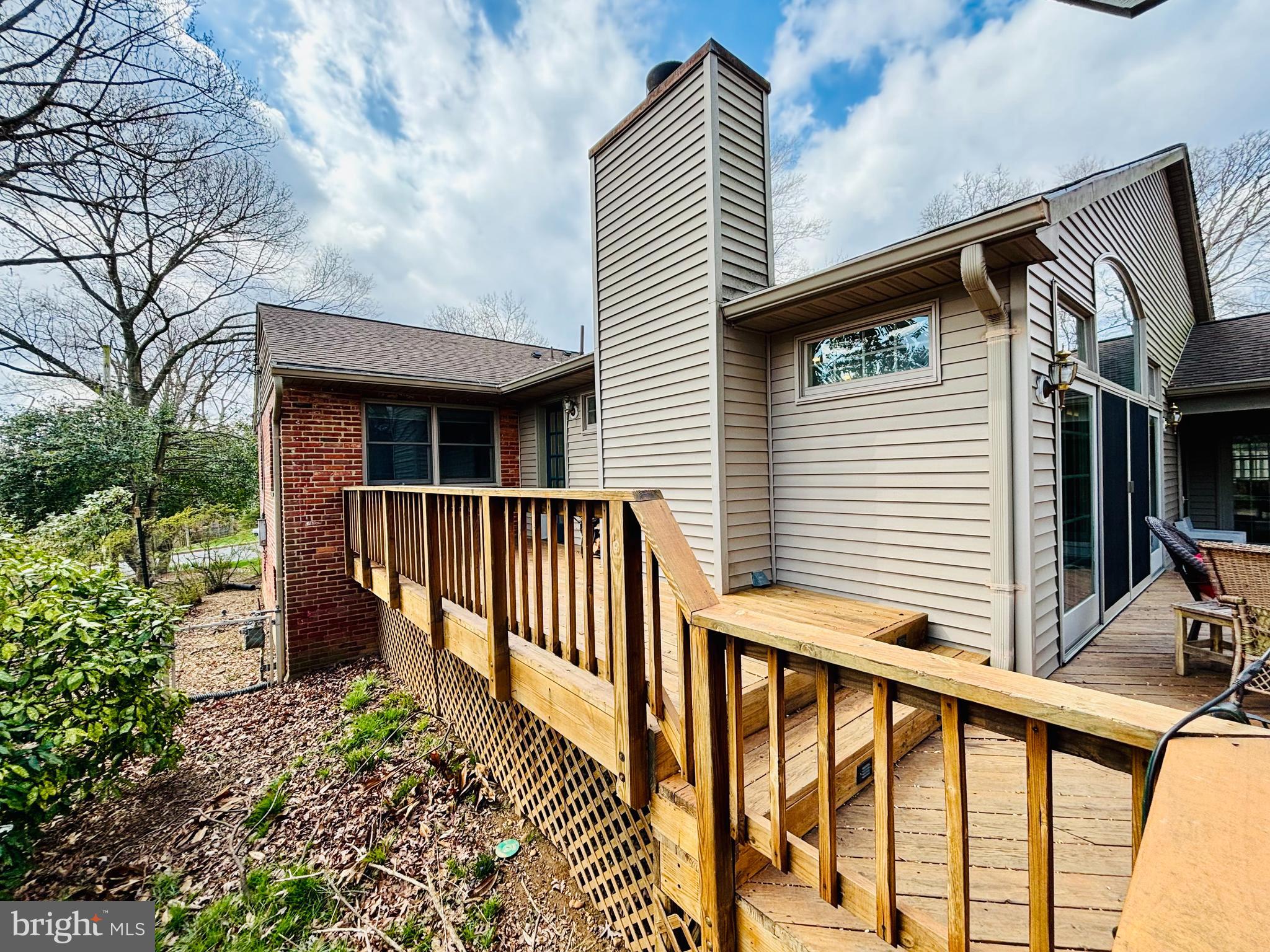 2405 BARBOUR ROAD