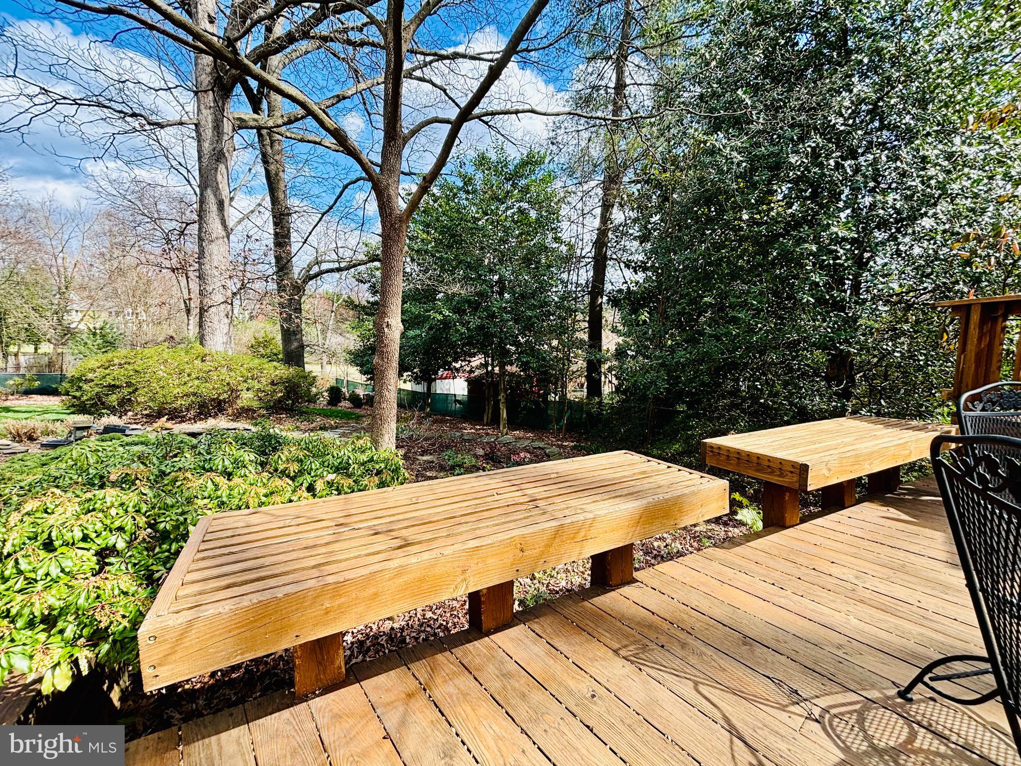 2405 BARBOUR ROAD