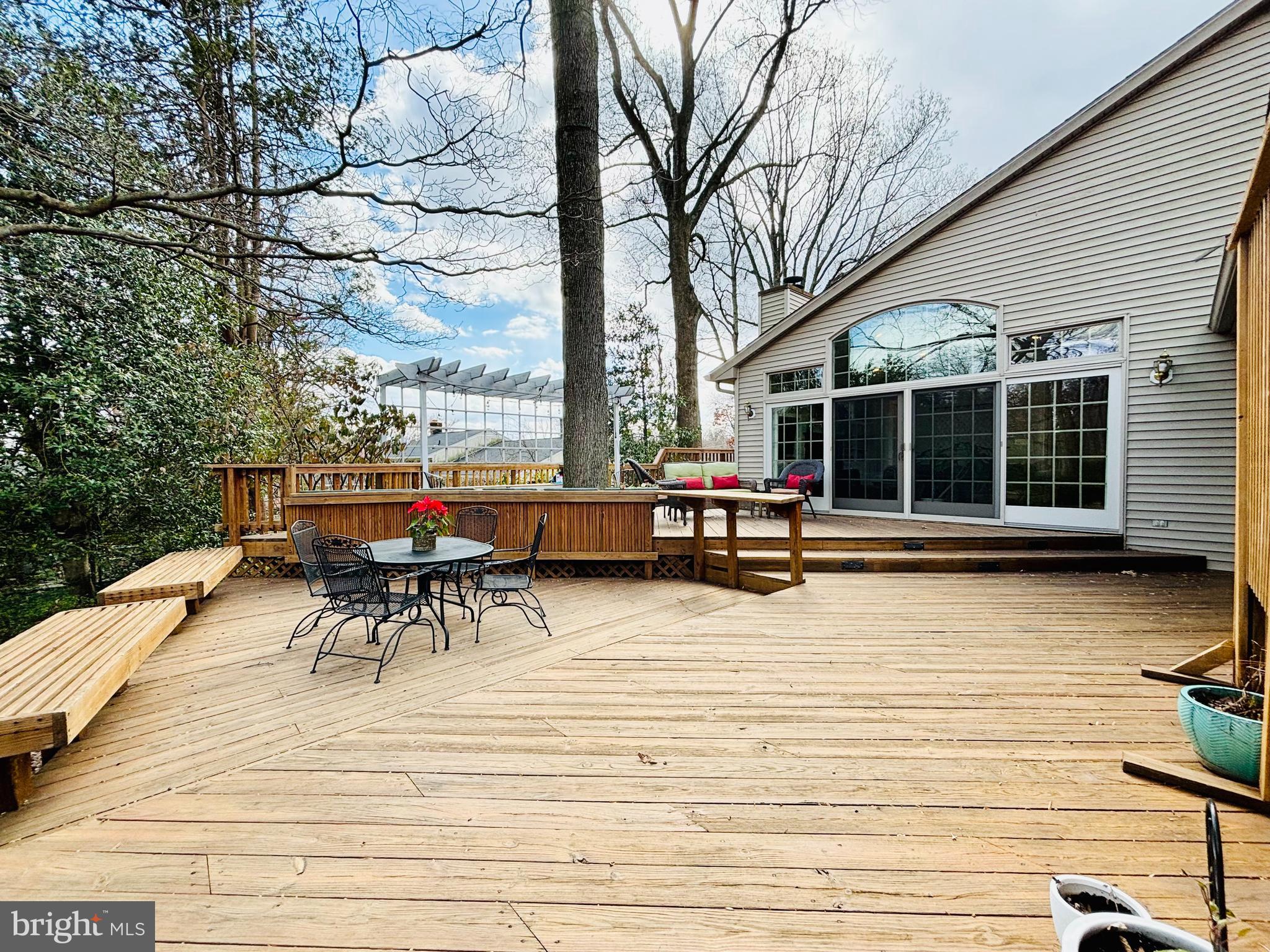 2405 BARBOUR ROAD