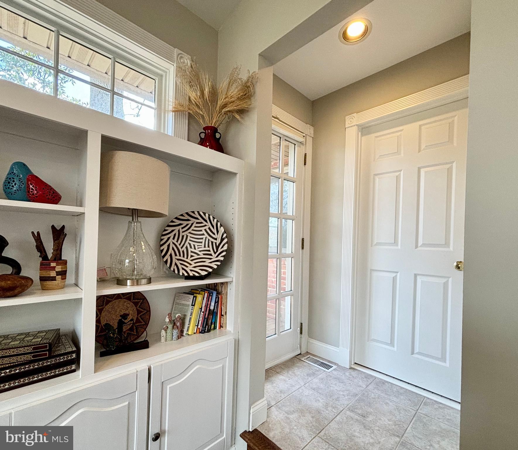 2405 BARBOUR ROAD