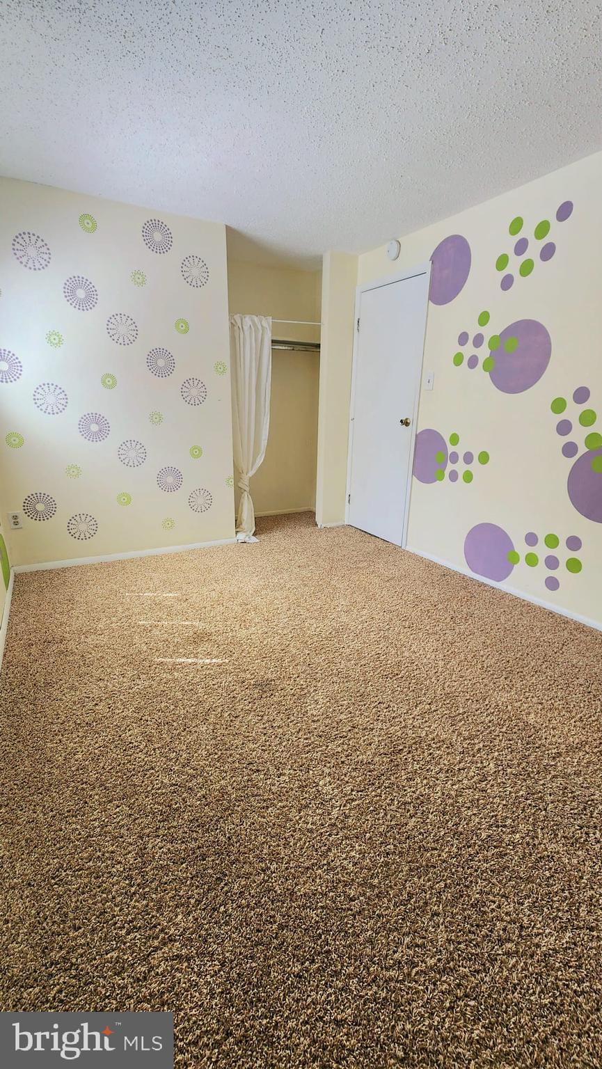 5880 JACKSONS OAK COURT