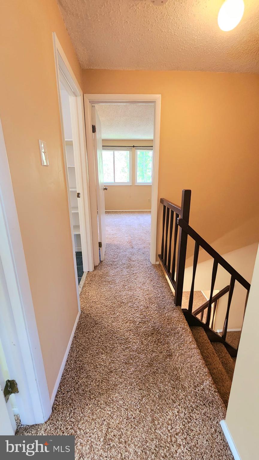 5880 JACKSONS OAK COURT