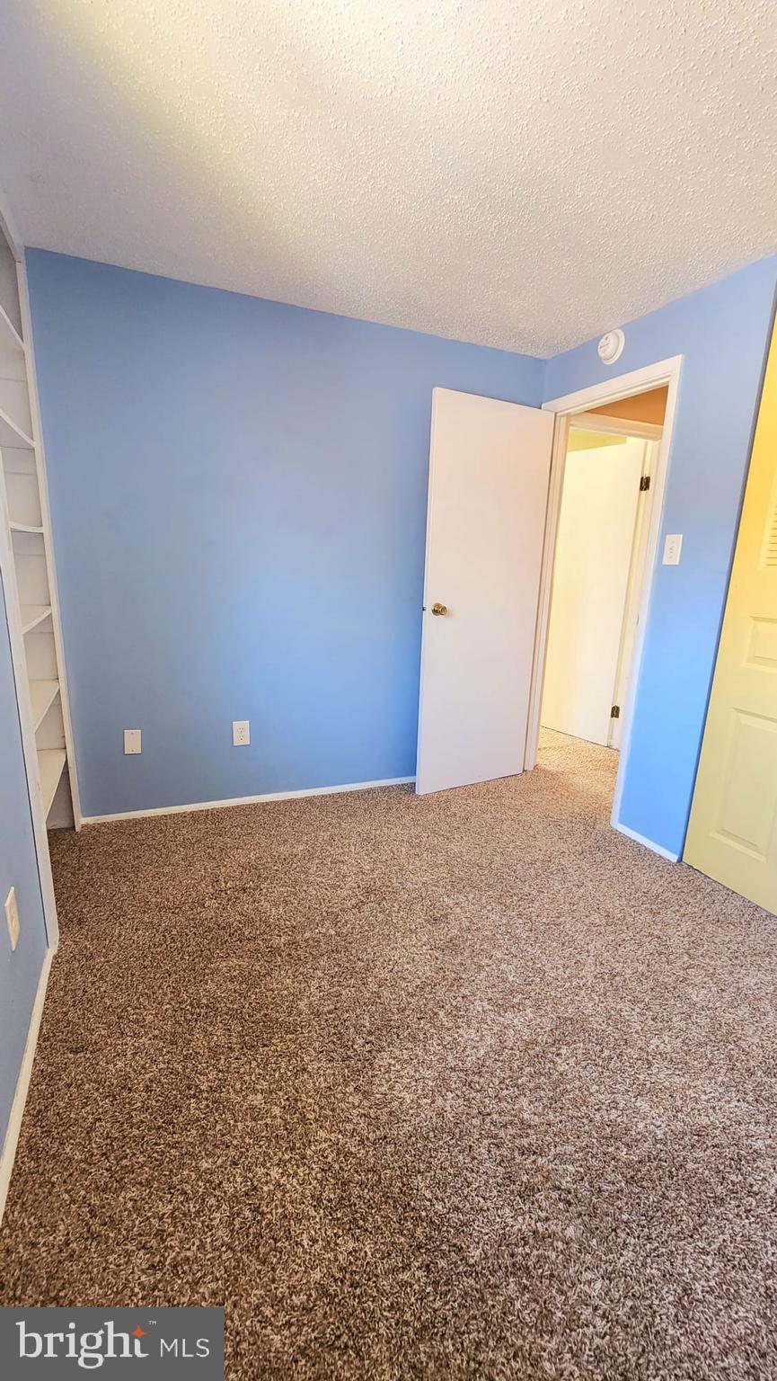 5880 JACKSONS OAK COURT