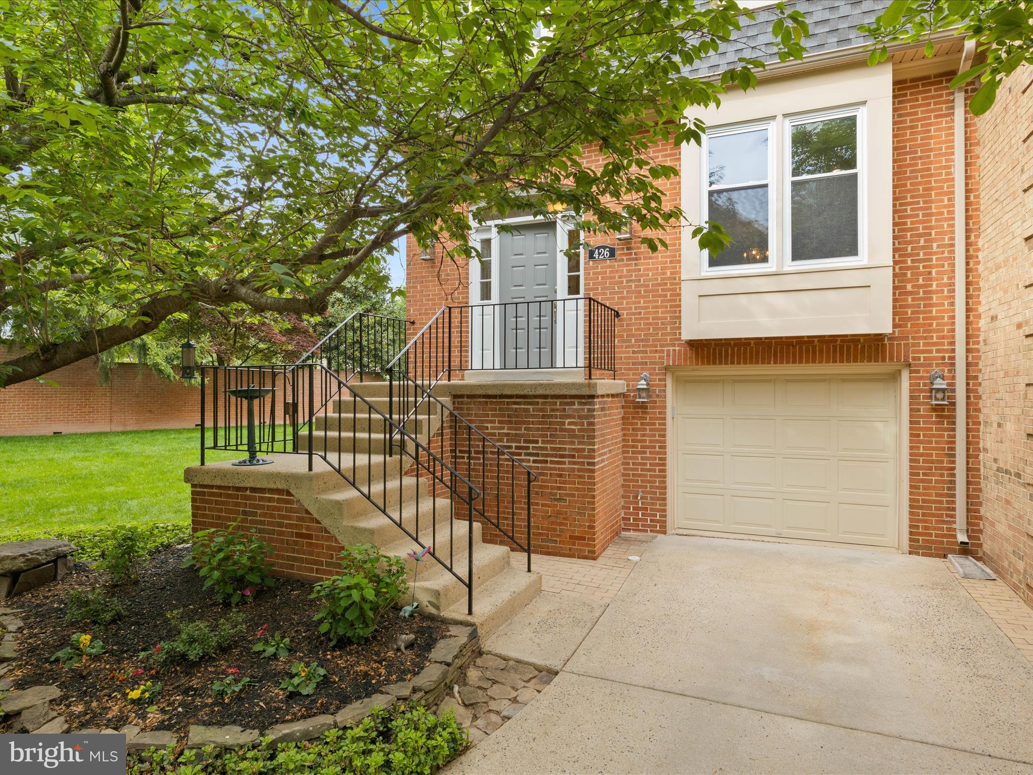 426 COUNCIL DRIVE NE
