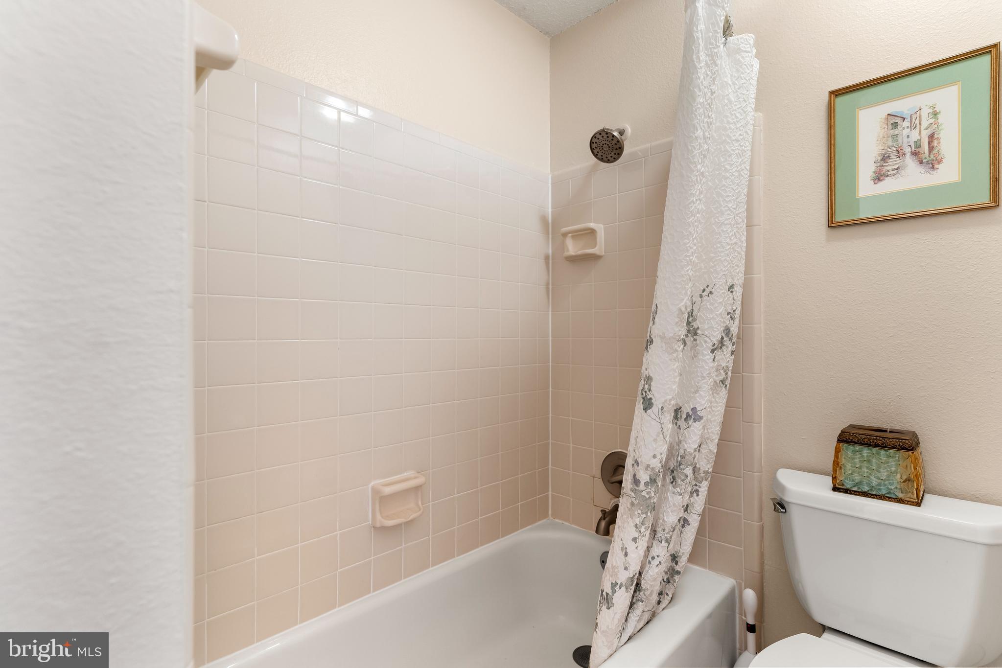 1517 LINCOLN WAY 301