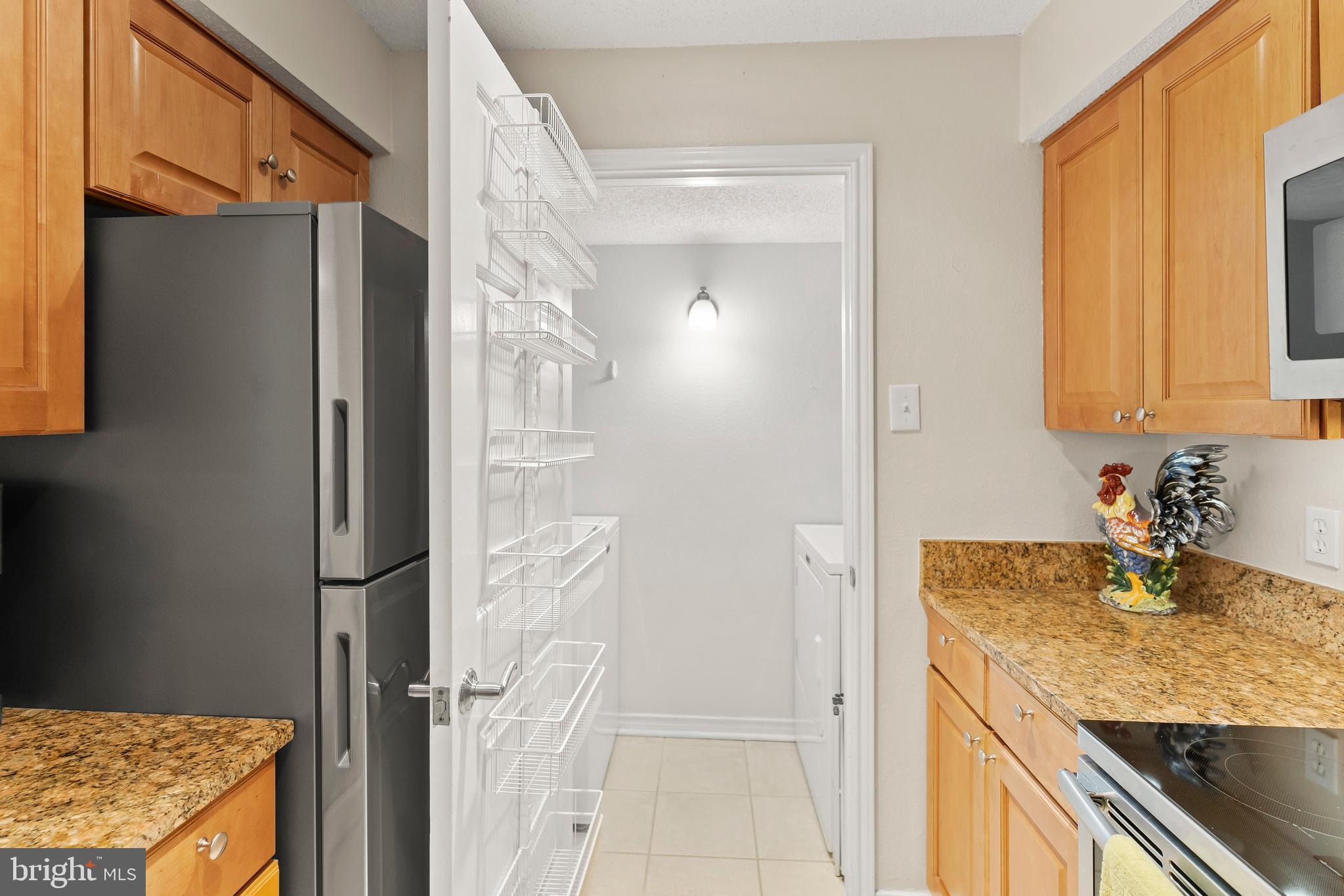 1517 LINCOLN WAY 301