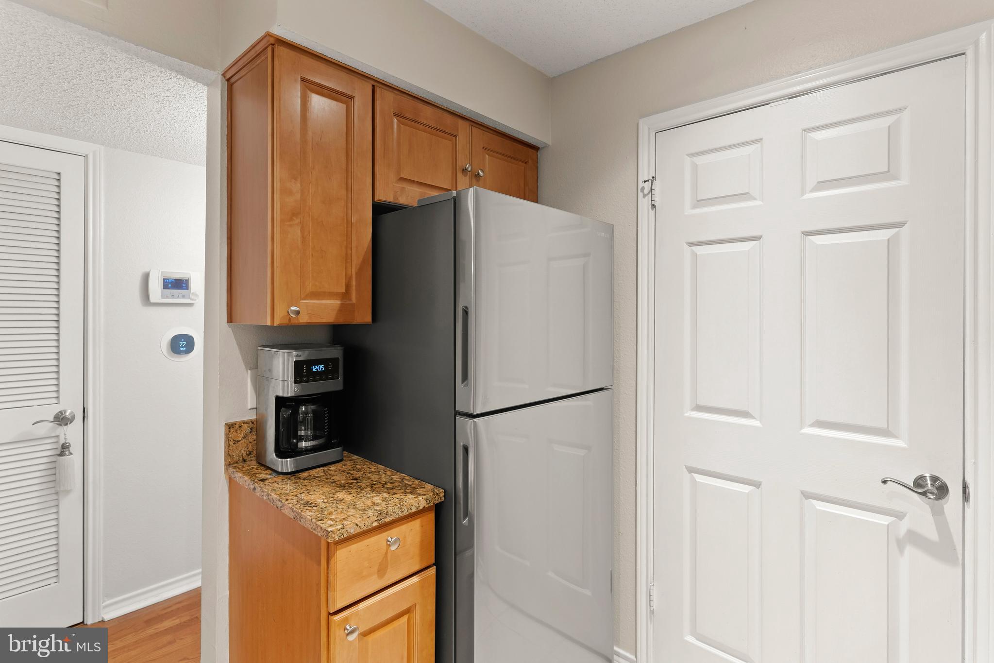 1517 LINCOLN WAY 301