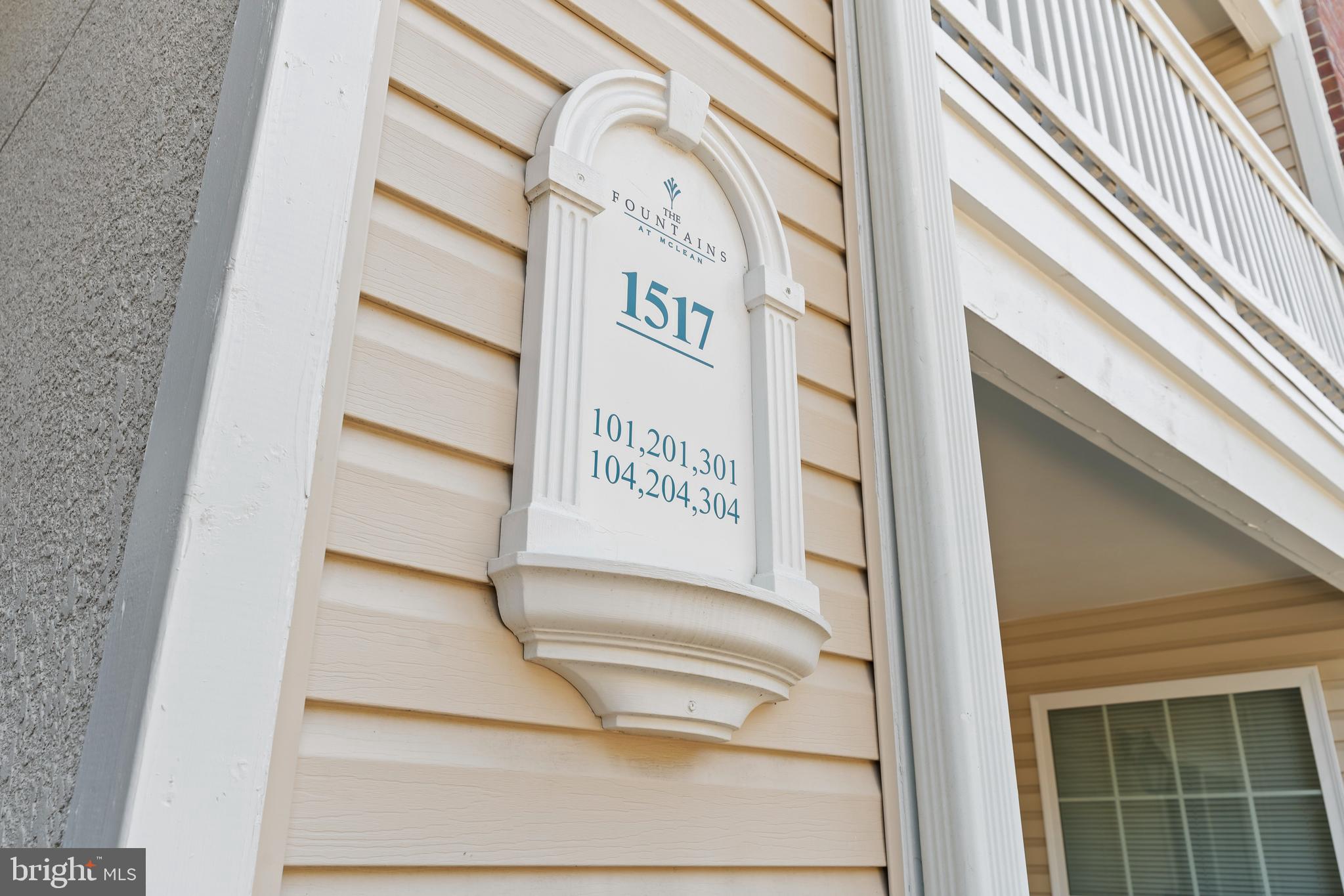 1517 LINCOLN WAY 301