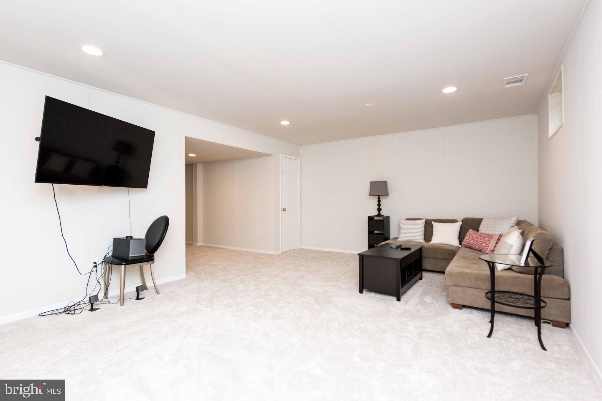 6411 PATIENCE COURT