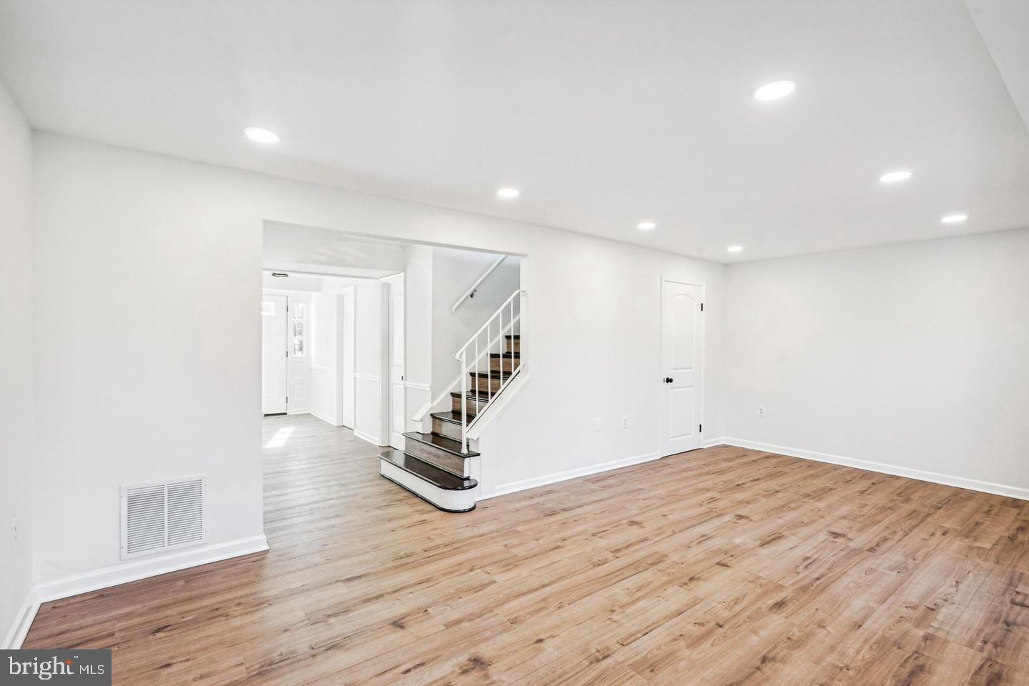 7900 CENTRAL PARK CIRCLE