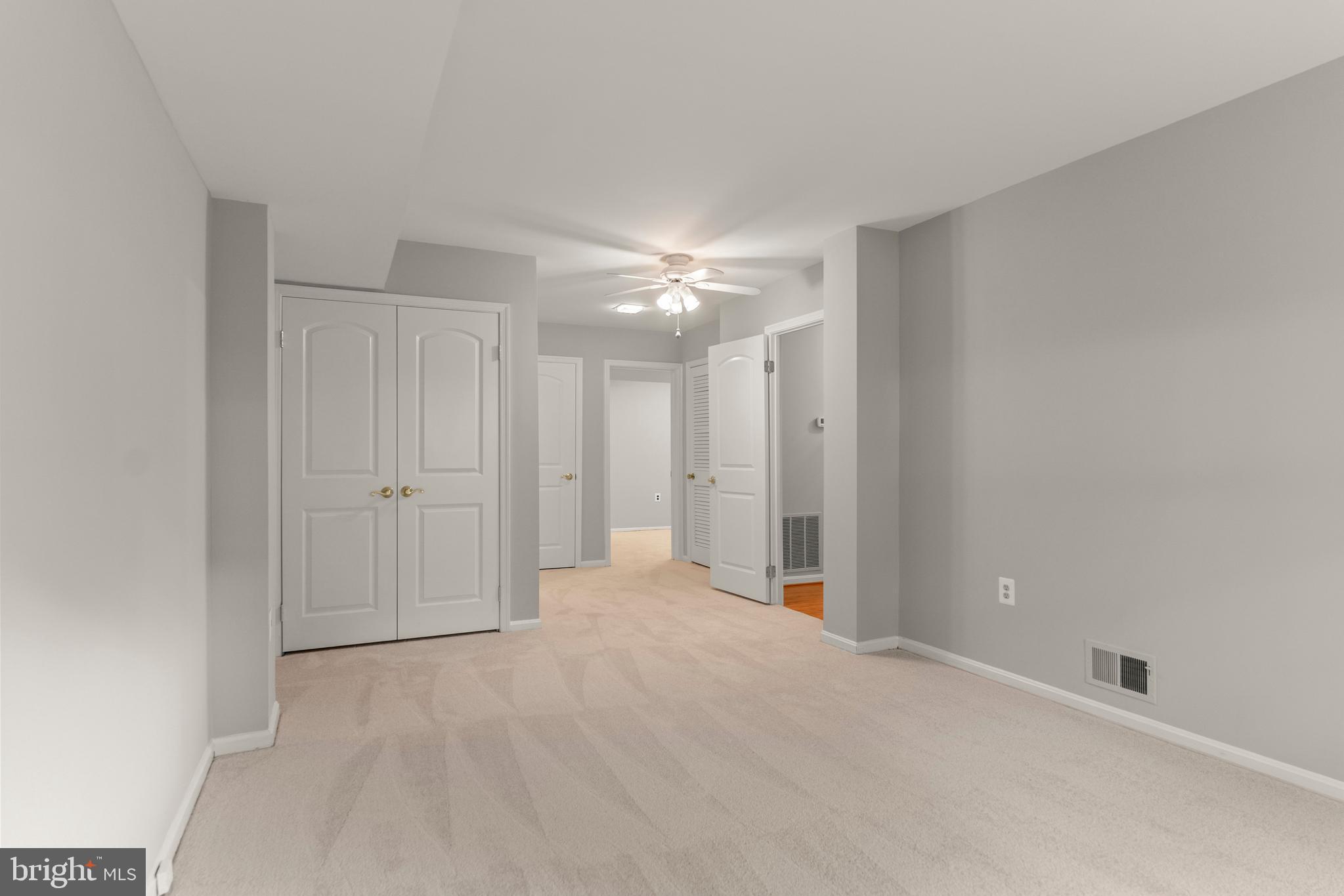 3865 PERSIMMON CIRCLE