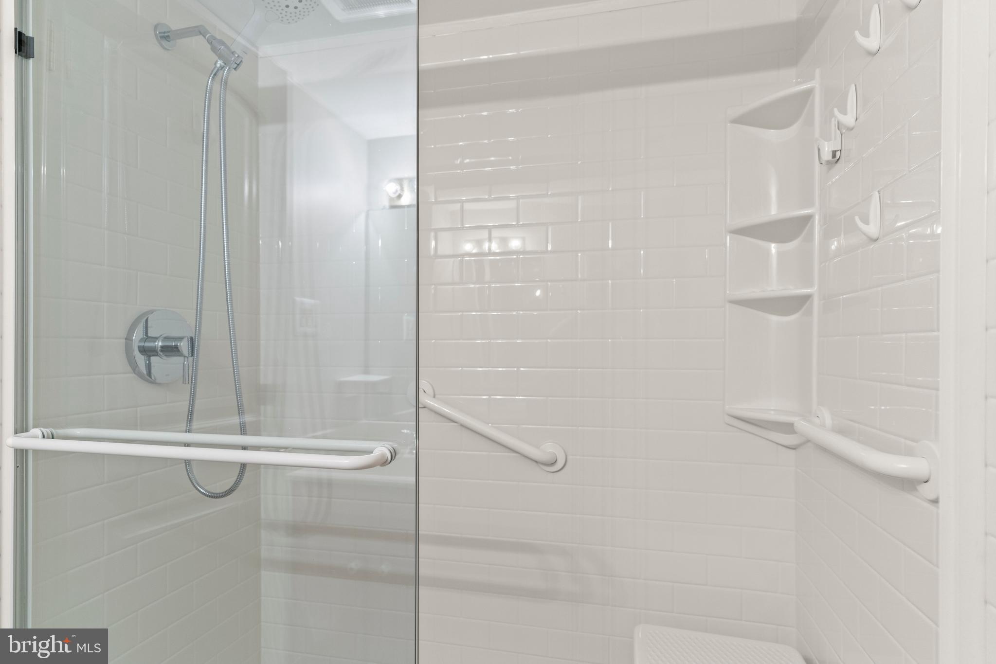 3865 PERSIMMON CIRCLE