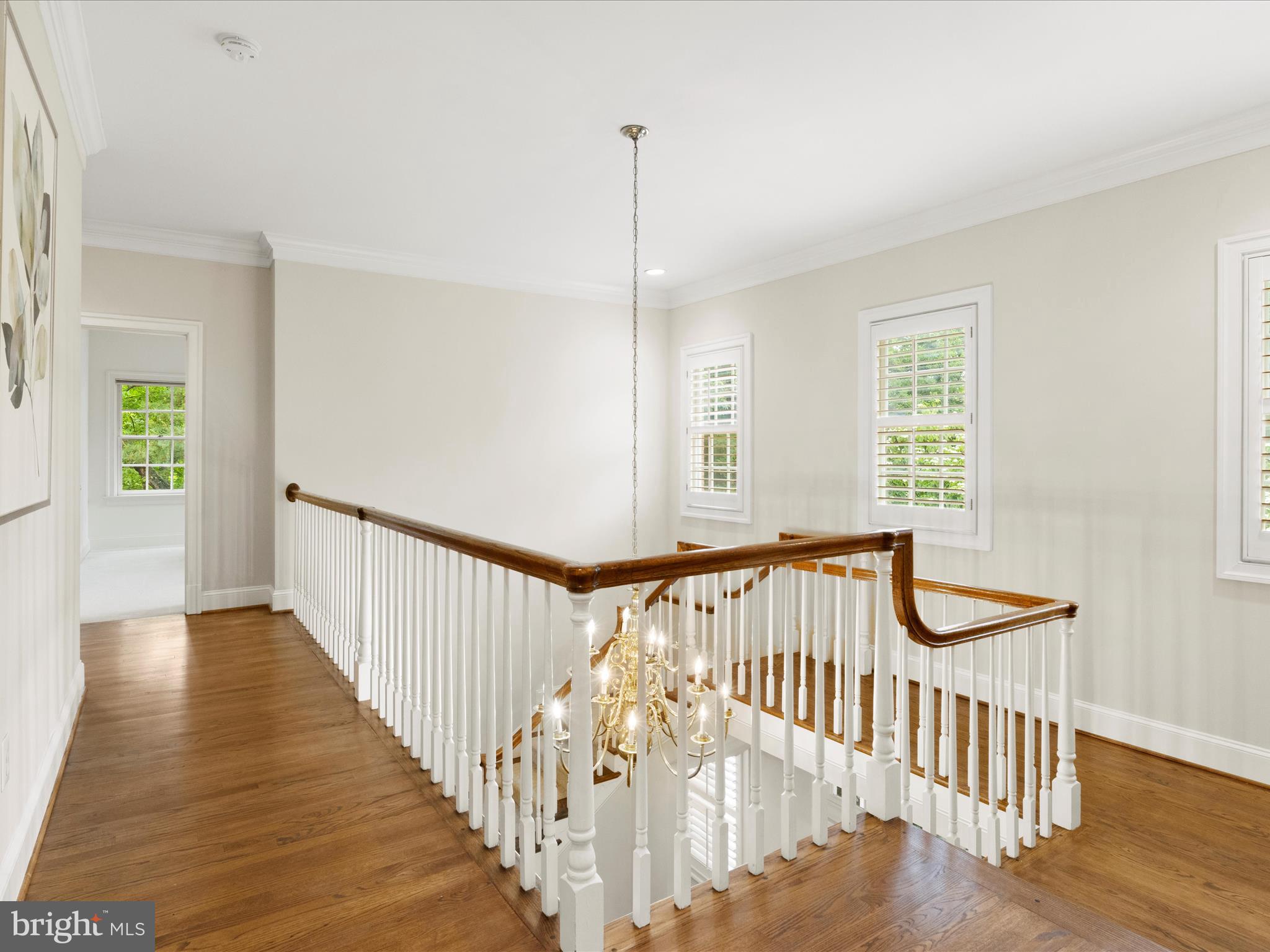2041 MAYFAIR MCLEAN COURT