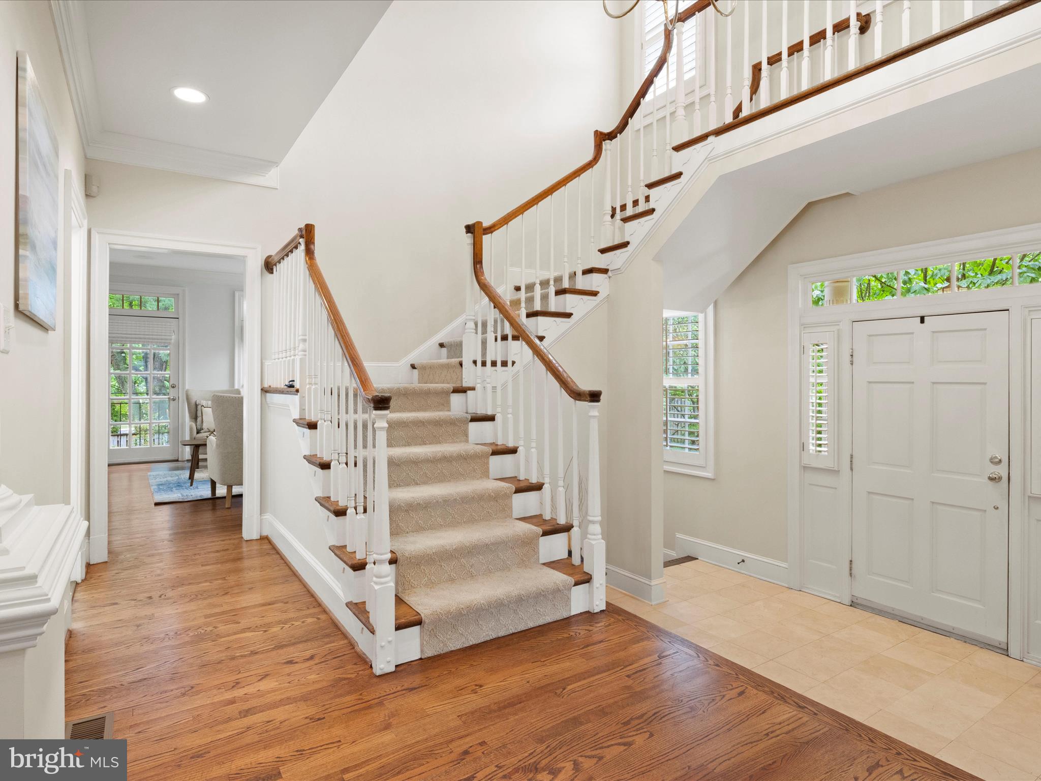 2041 MAYFAIR MCLEAN COURT