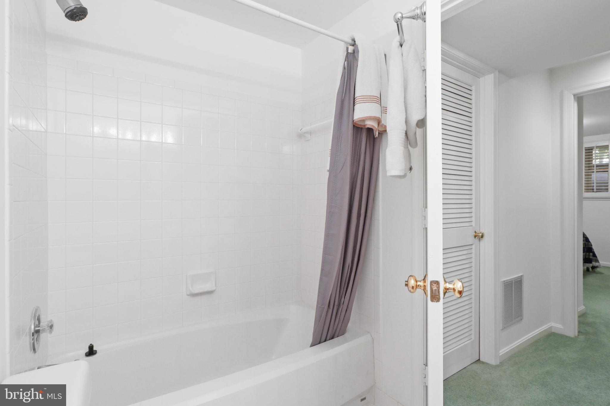 11457 HOLLOW TIMBER COURT