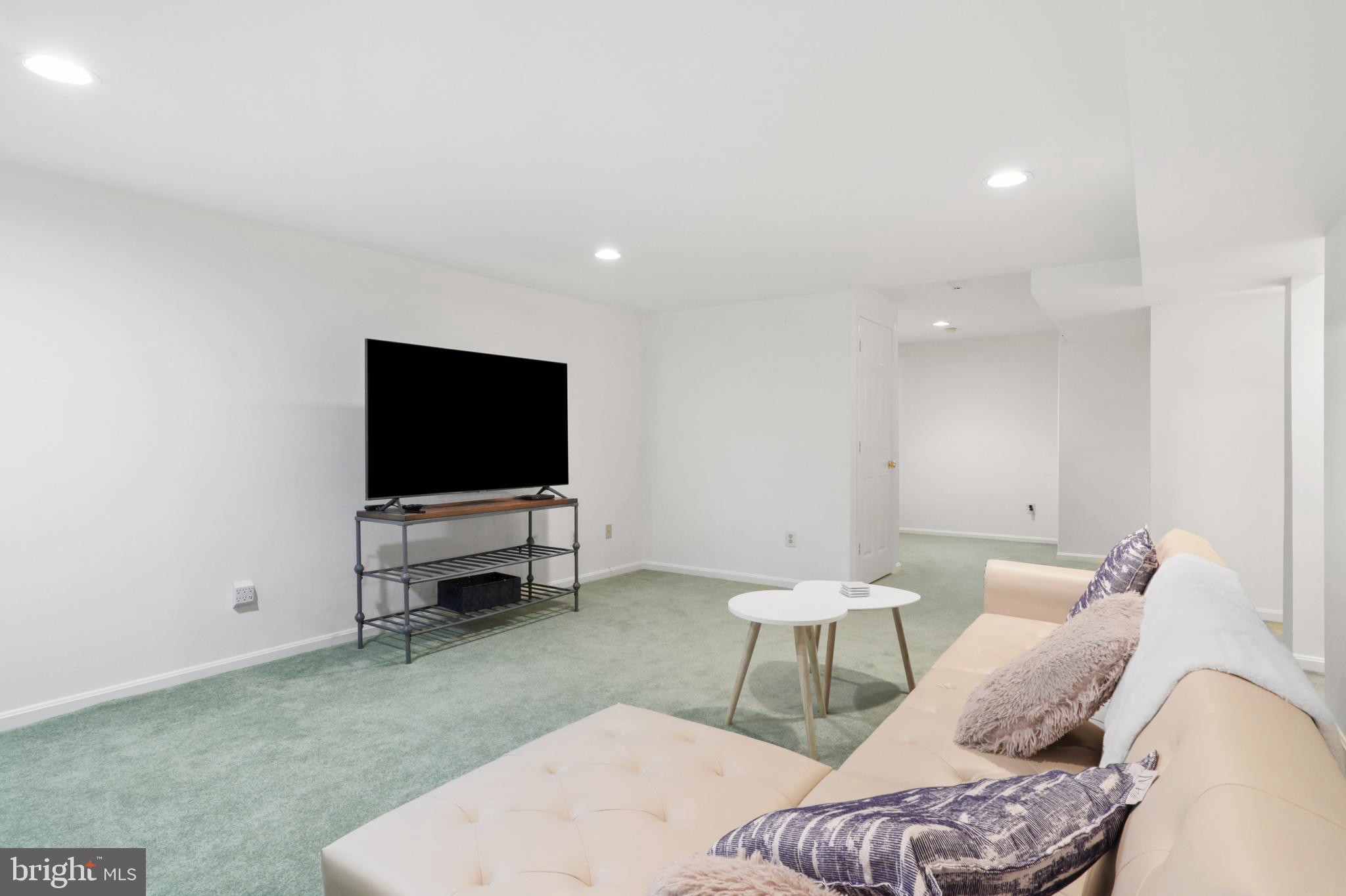 11457 HOLLOW TIMBER COURT