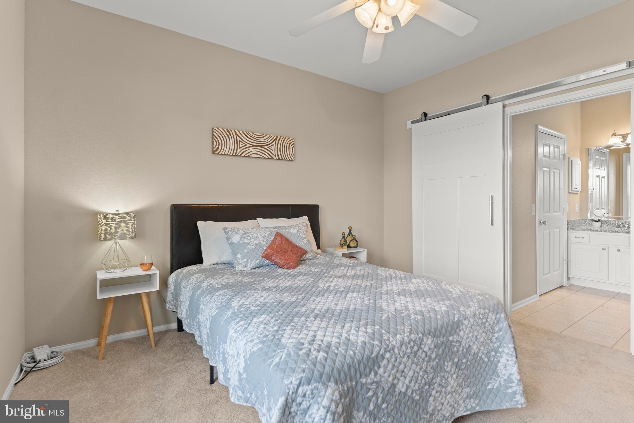 1550 SPRING GATE DRIVE 8409