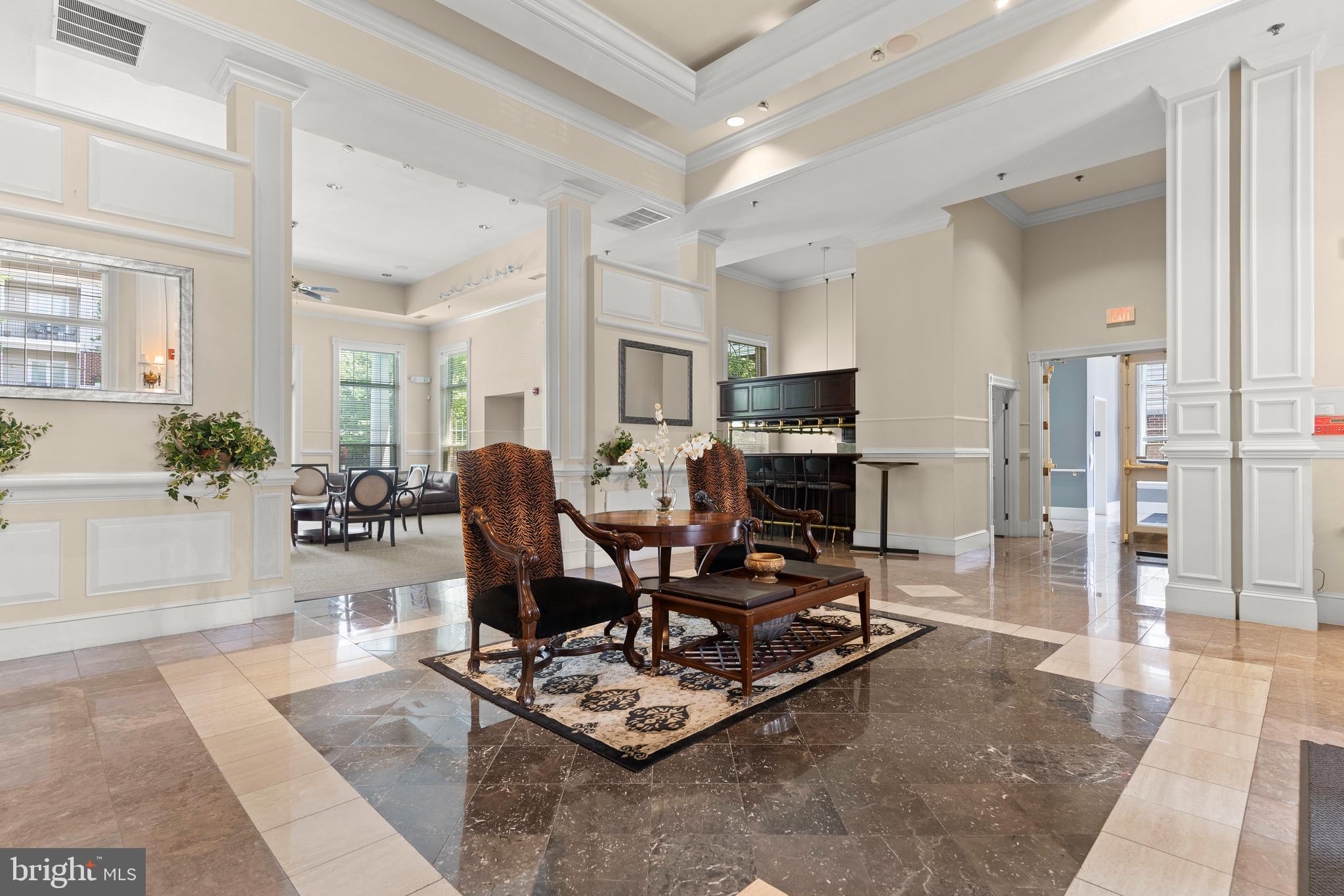 1550 SPRING GATE DRIVE 8409