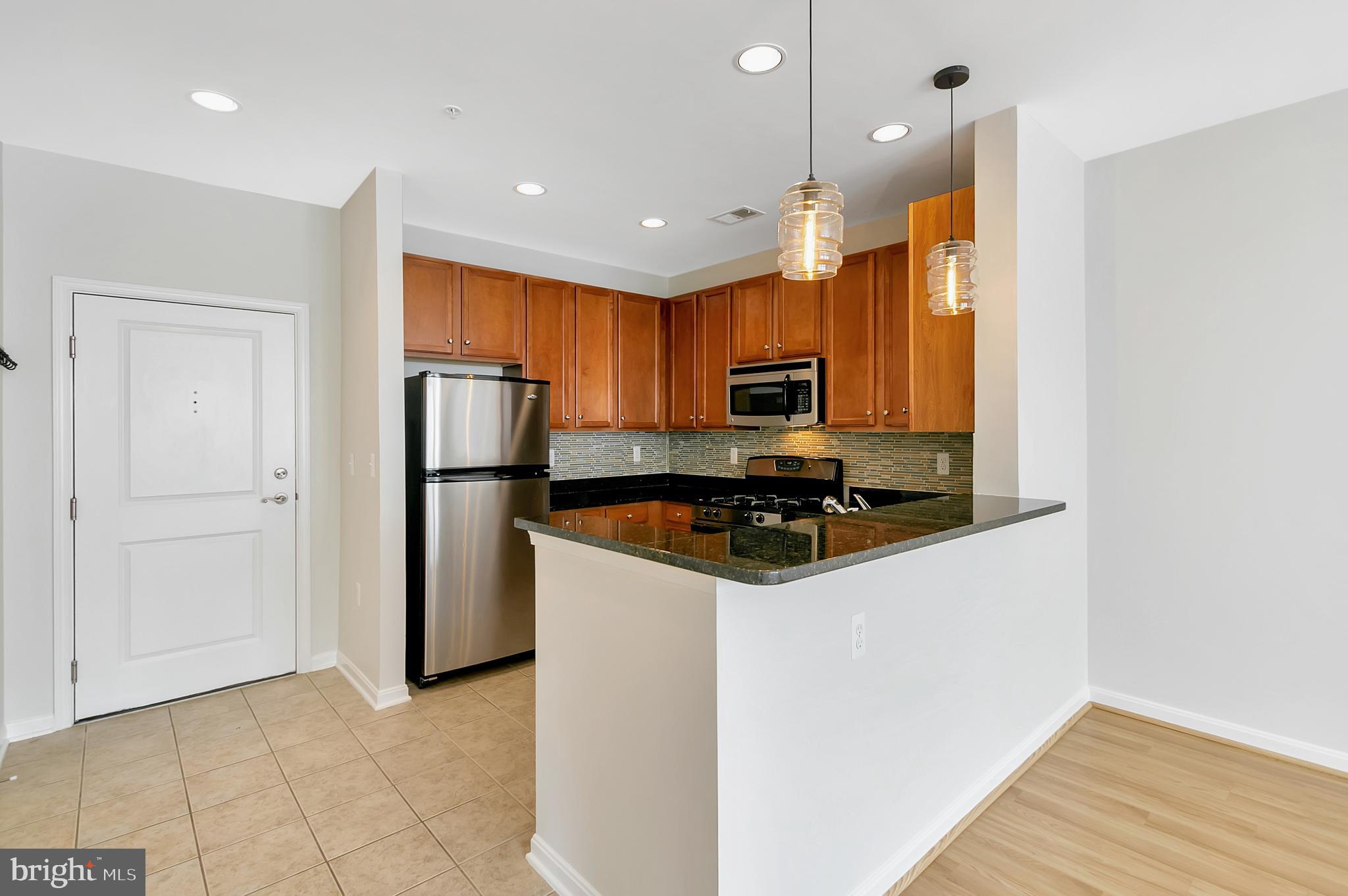 2655 PROSPERITY AVENUE 320