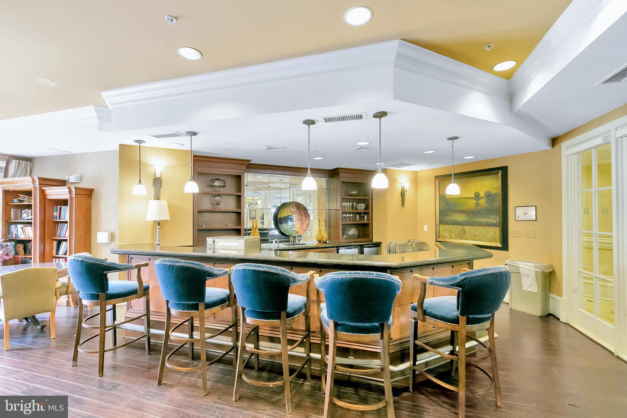 2655 PROSPERITY AVENUE 320