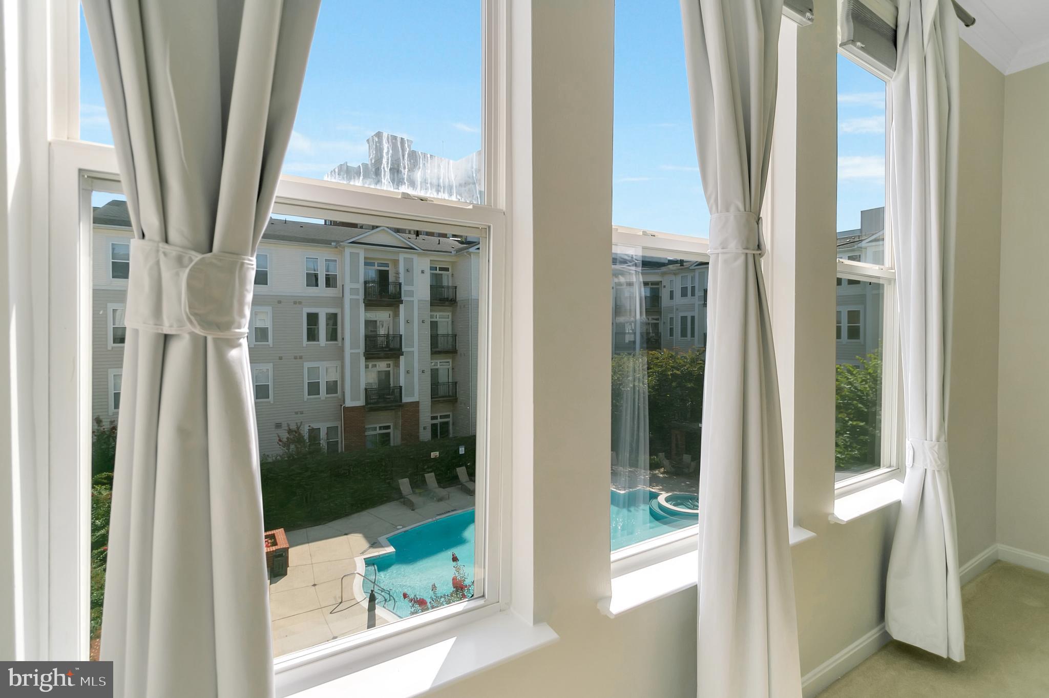 2655 PROSPERITY AVENUE 320