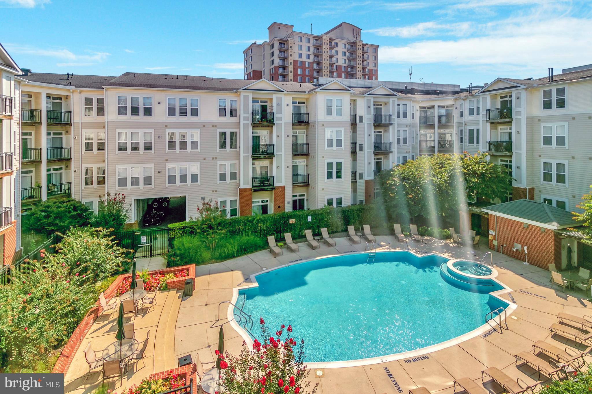 2655 PROSPERITY AVENUE 320