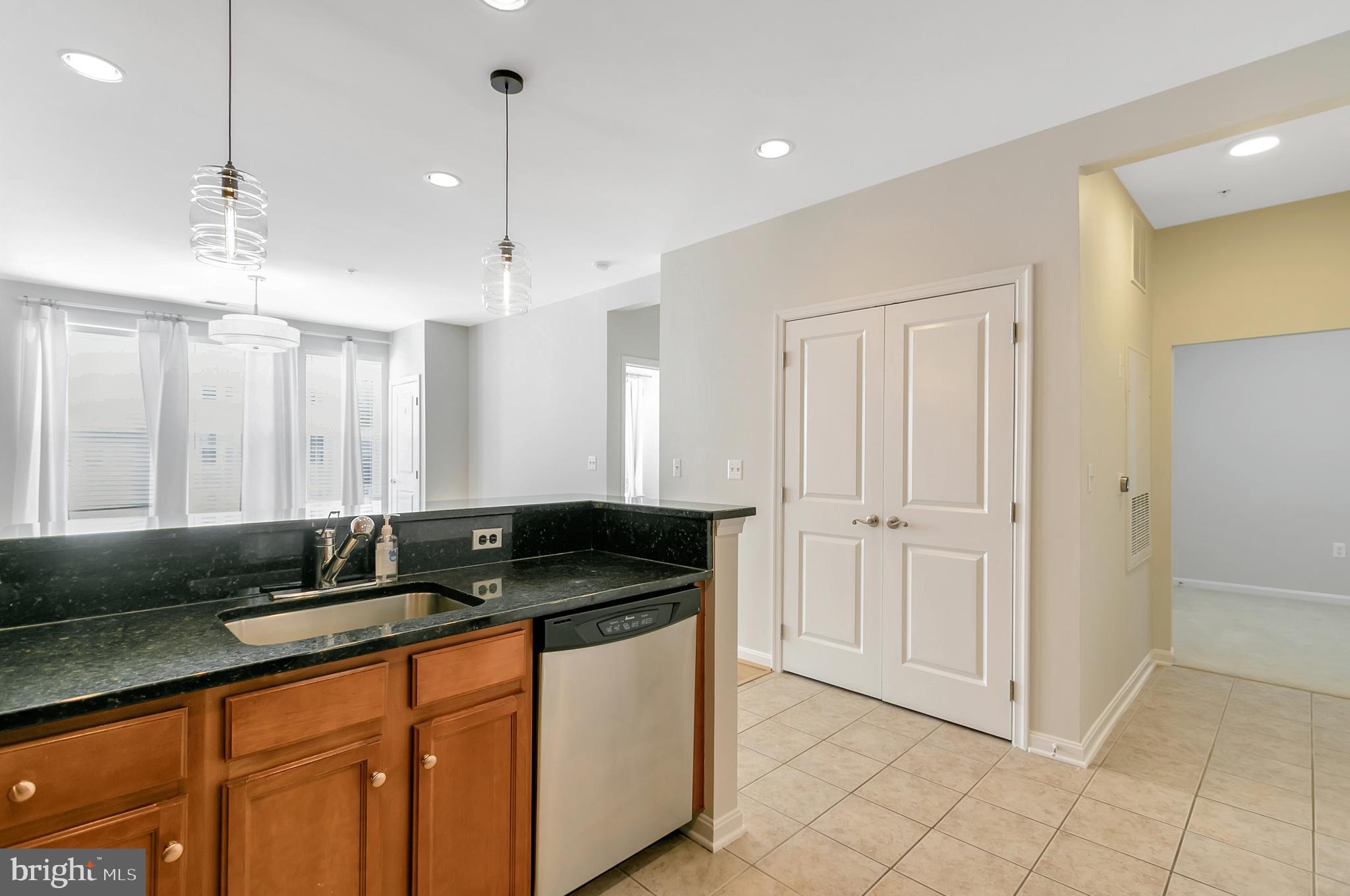 2655 PROSPERITY AVENUE 320