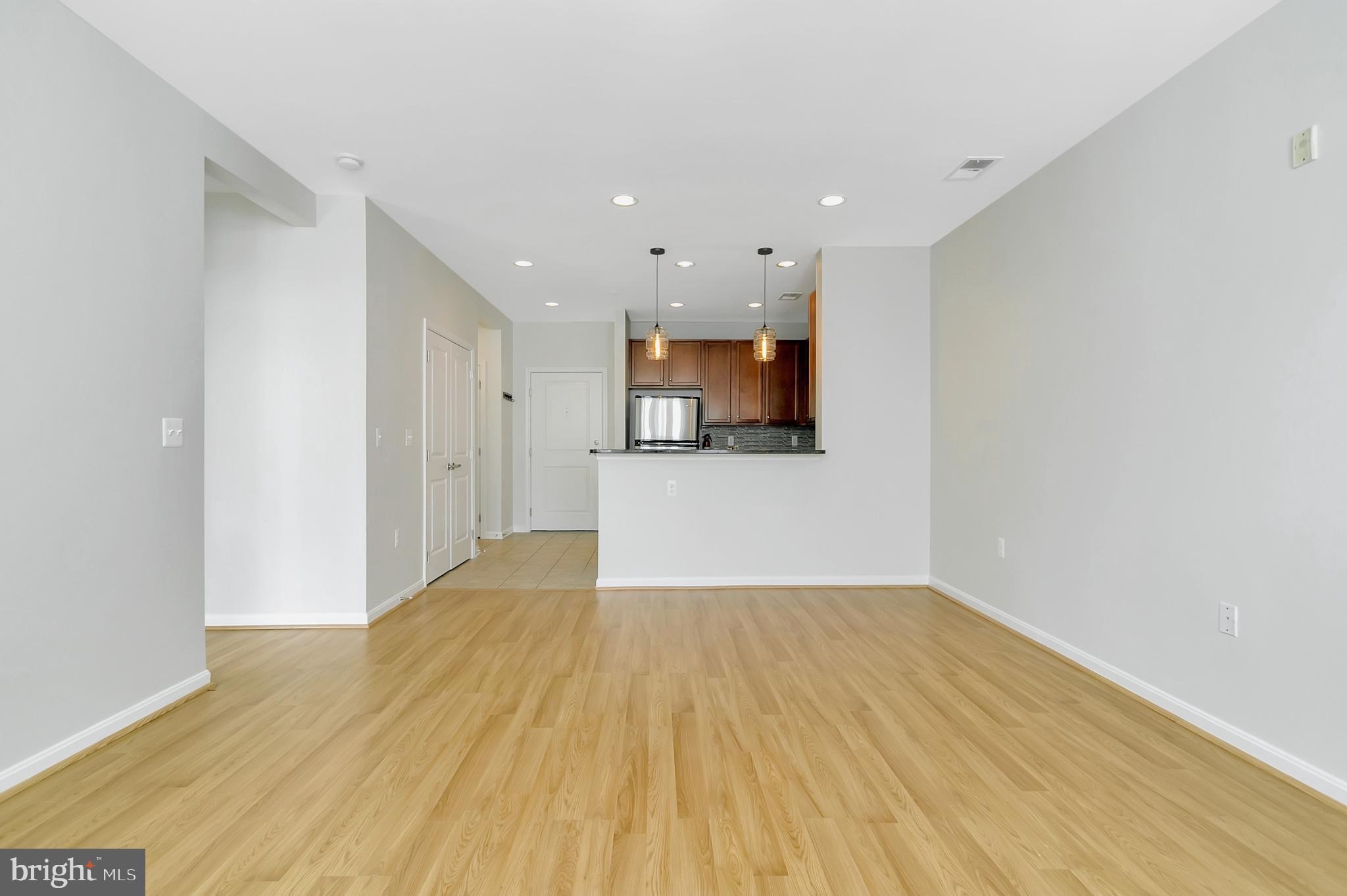 2655 PROSPERITY AVENUE 320