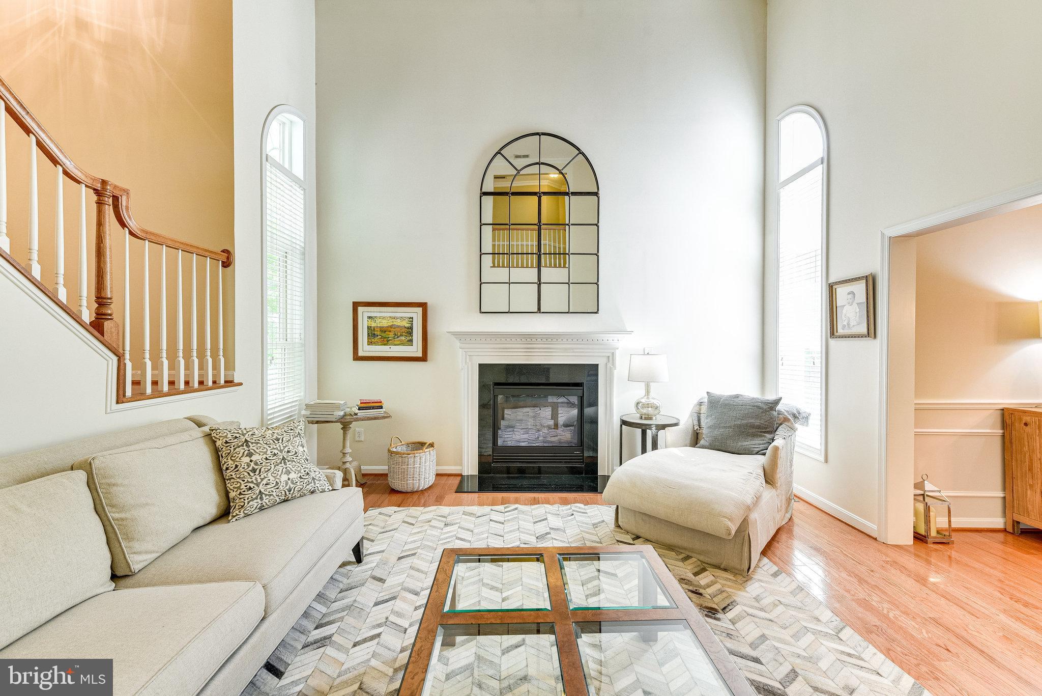 2898 GRETNA PLACE