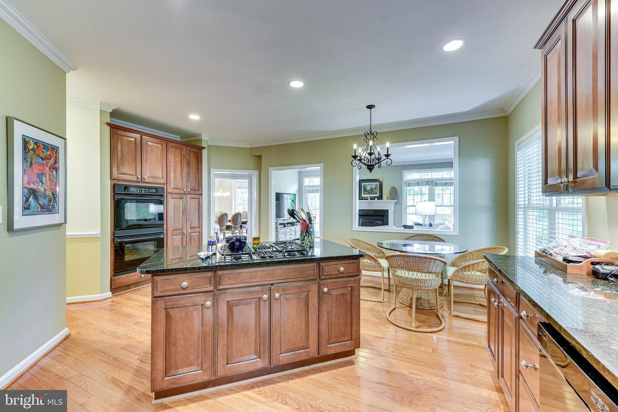 2898 GRETNA PLACE