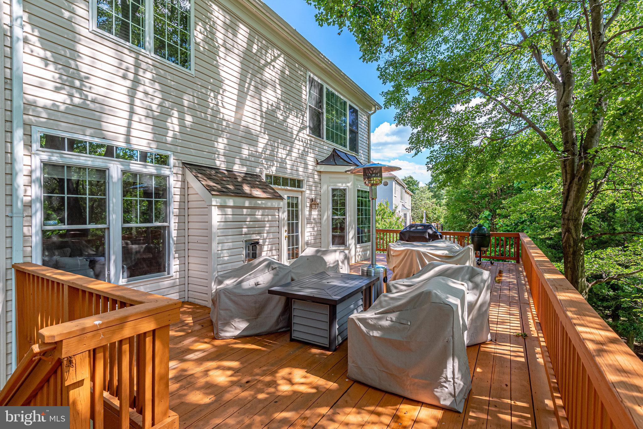 2898 GRETNA PLACE