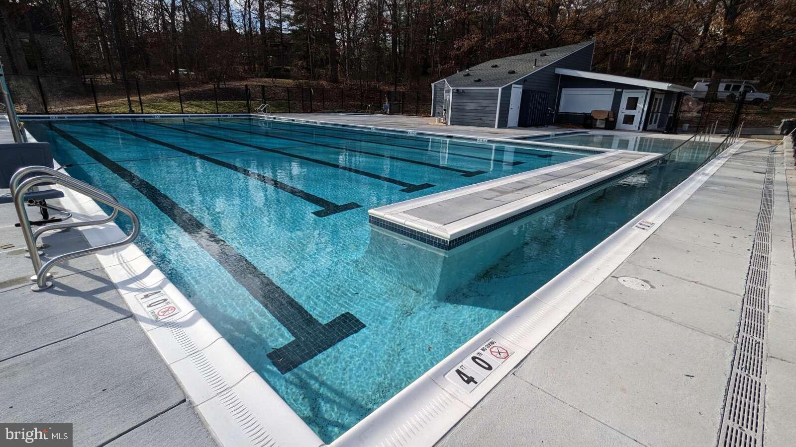 11606 STONEVIEW SQUARE 1B