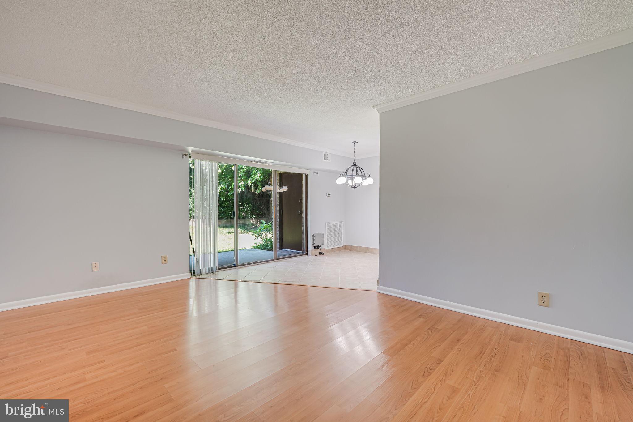 11606 STONEVIEW SQUARE 1B