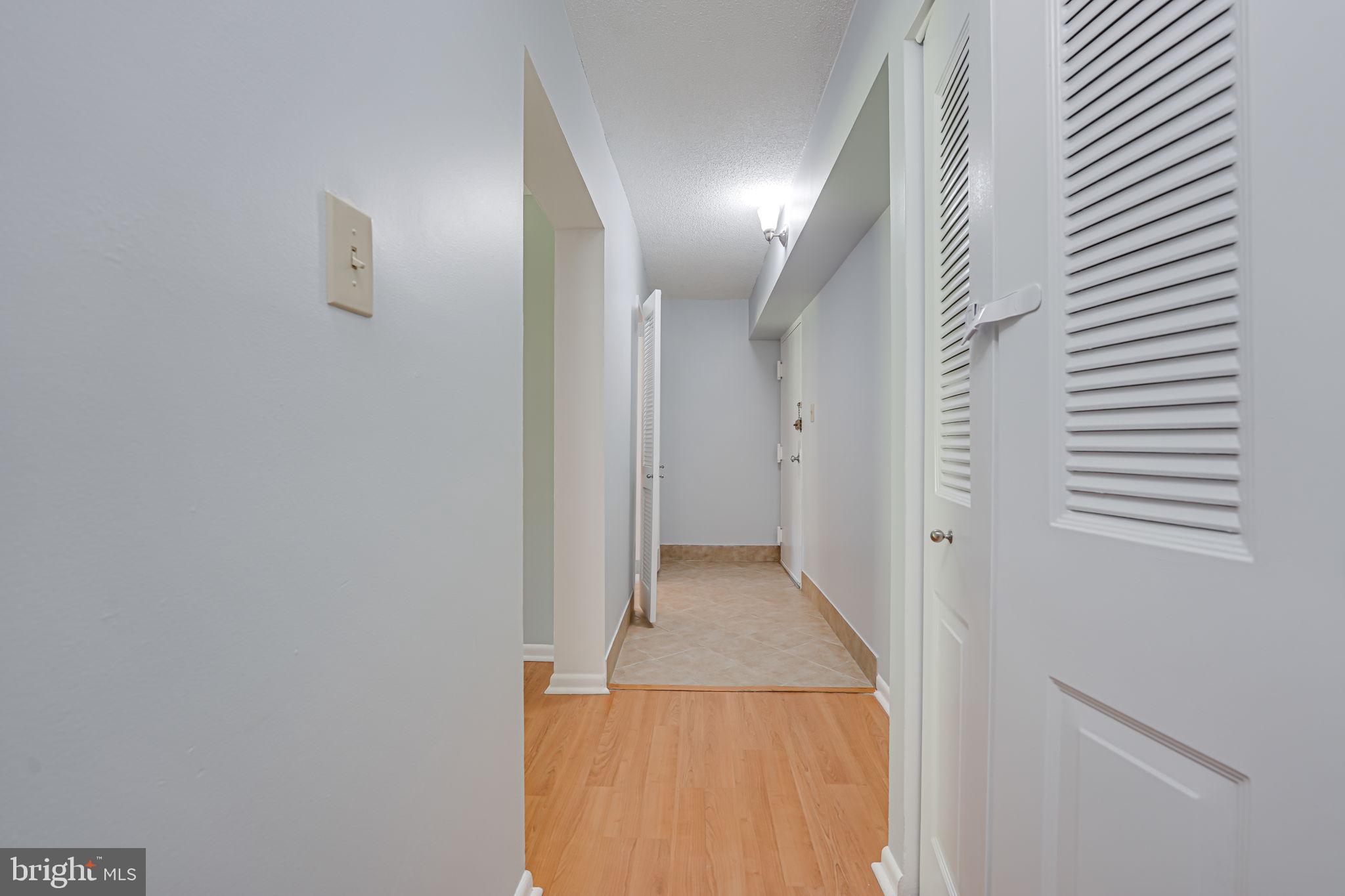 11606 STONEVIEW SQUARE 1B