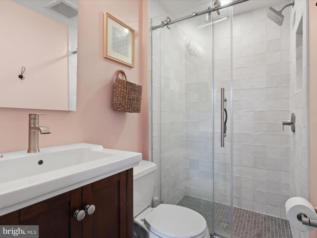 3311 ARDLEY COURT