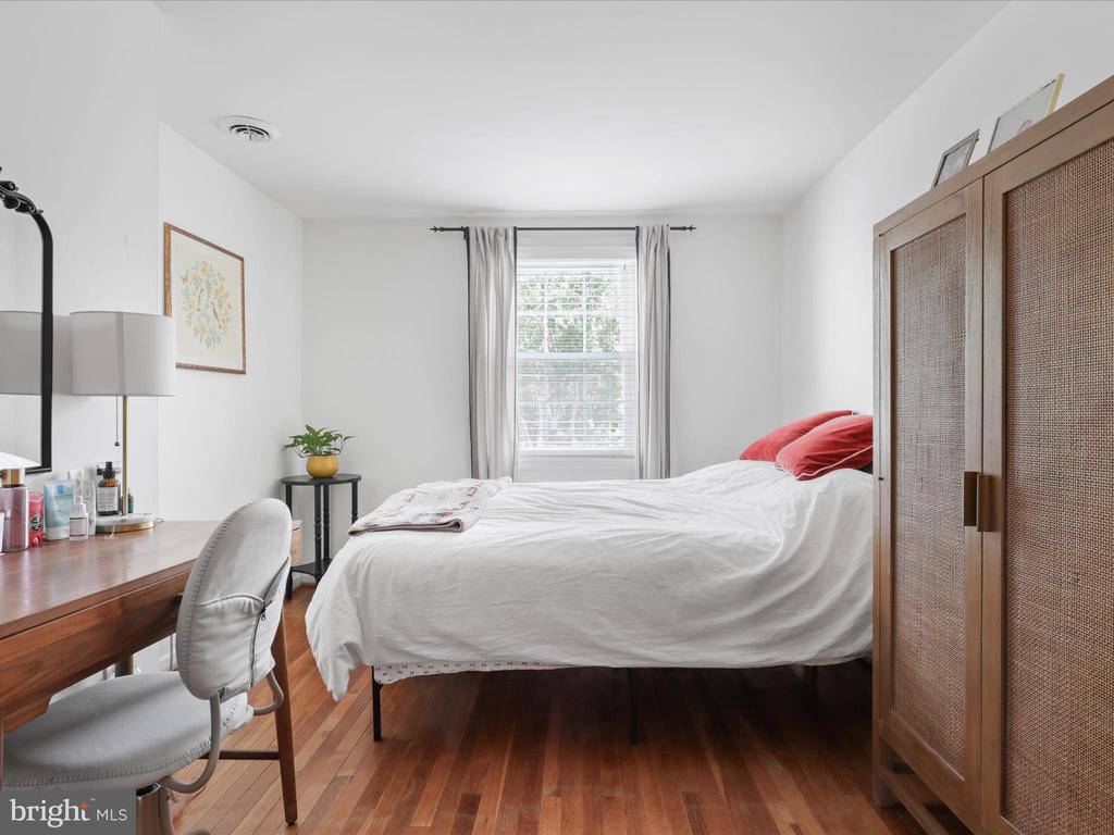3311 ARDLEY COURT