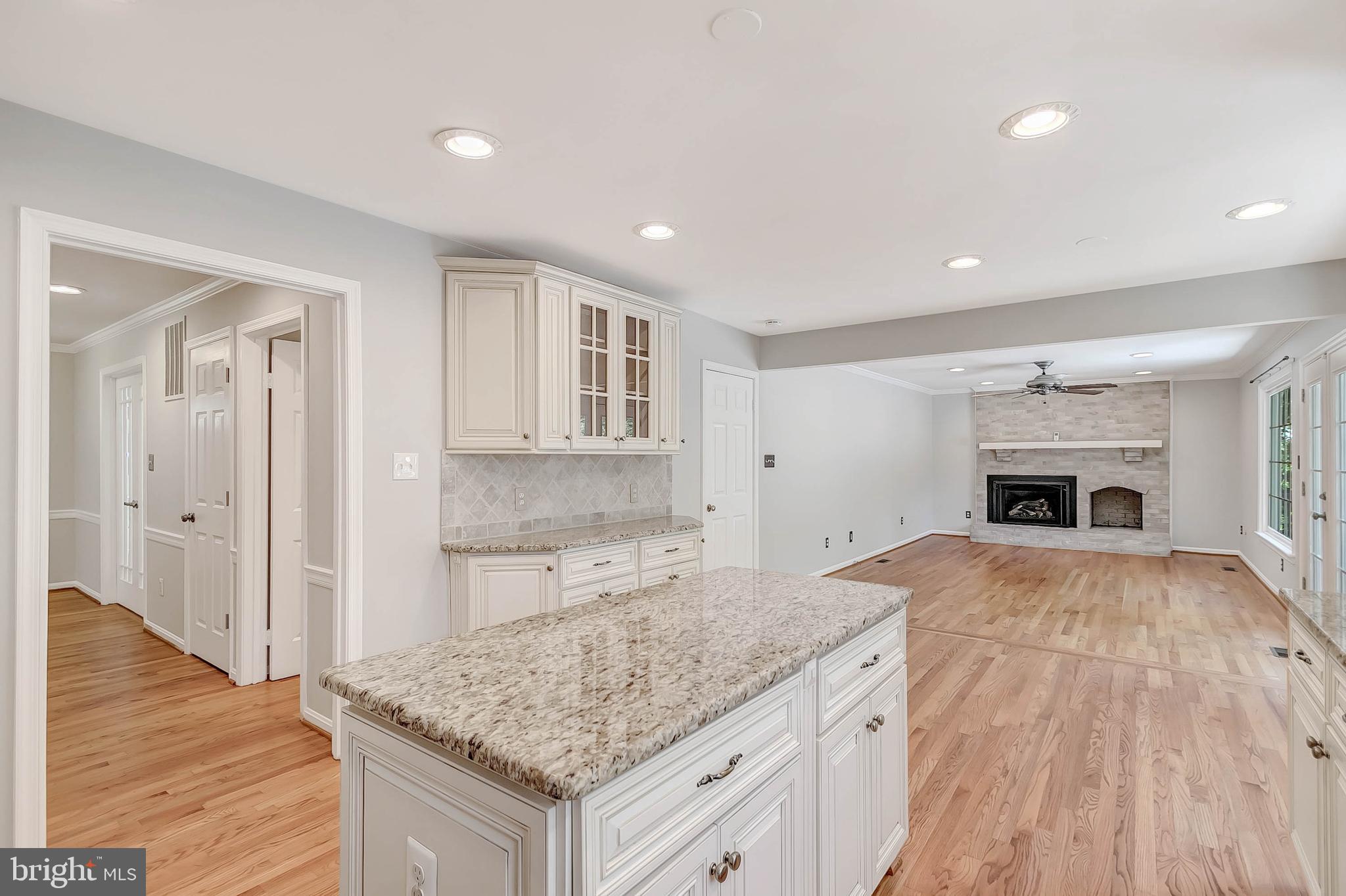 1613 STOWE ROAD