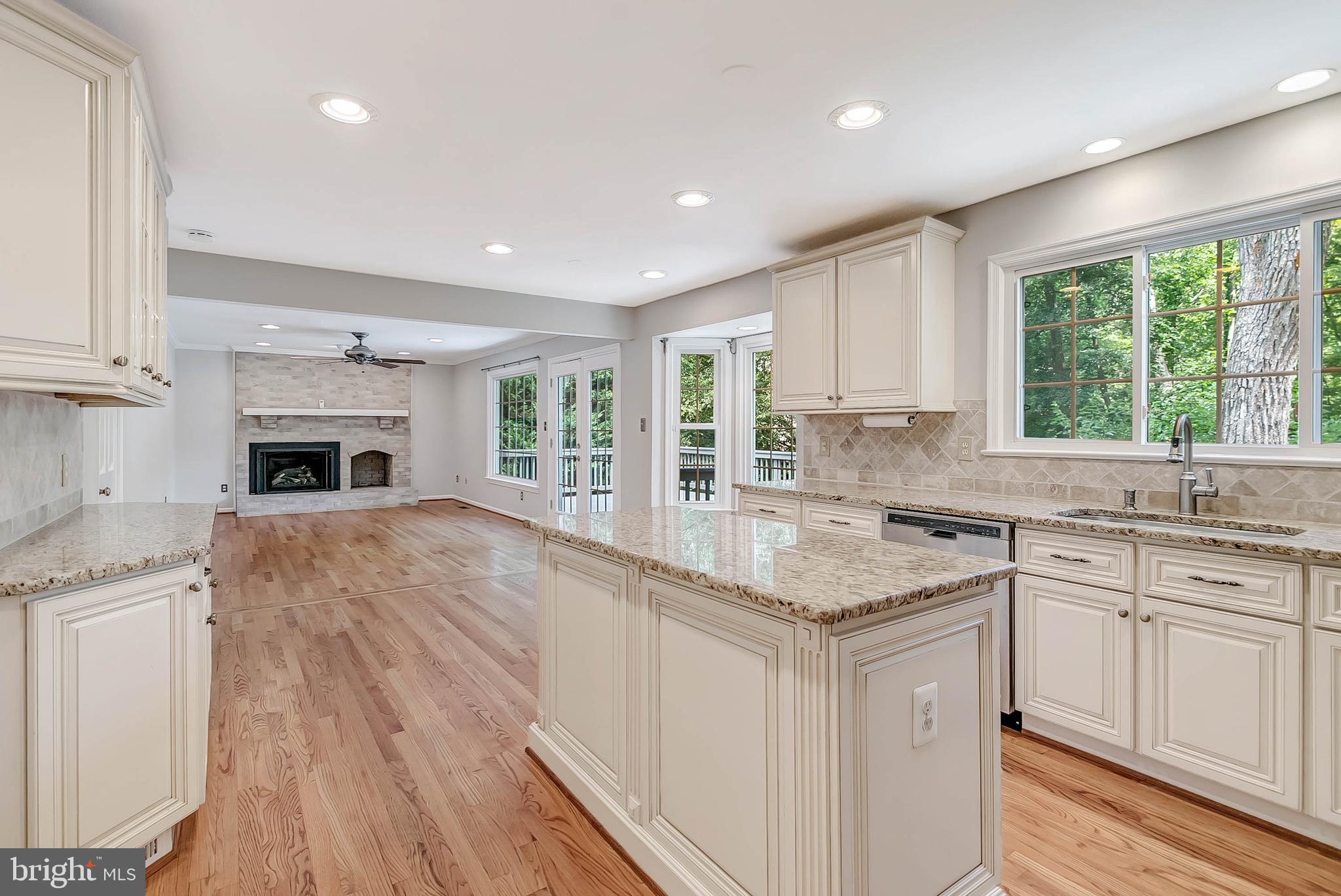 1613 STOWE ROAD
