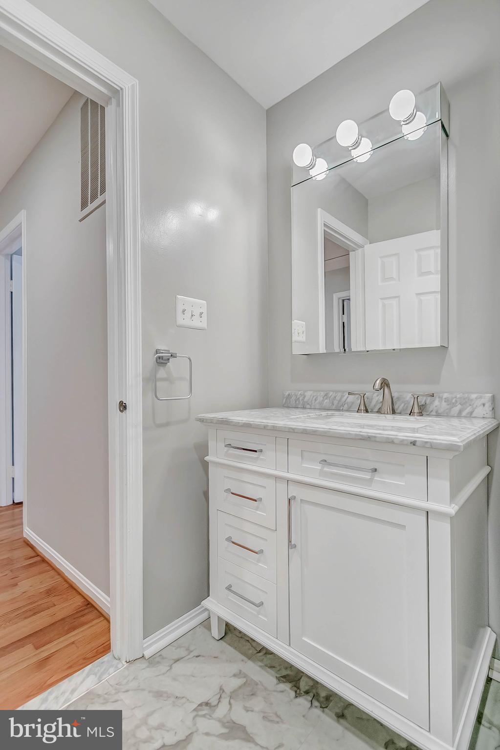 1613 STOWE ROAD