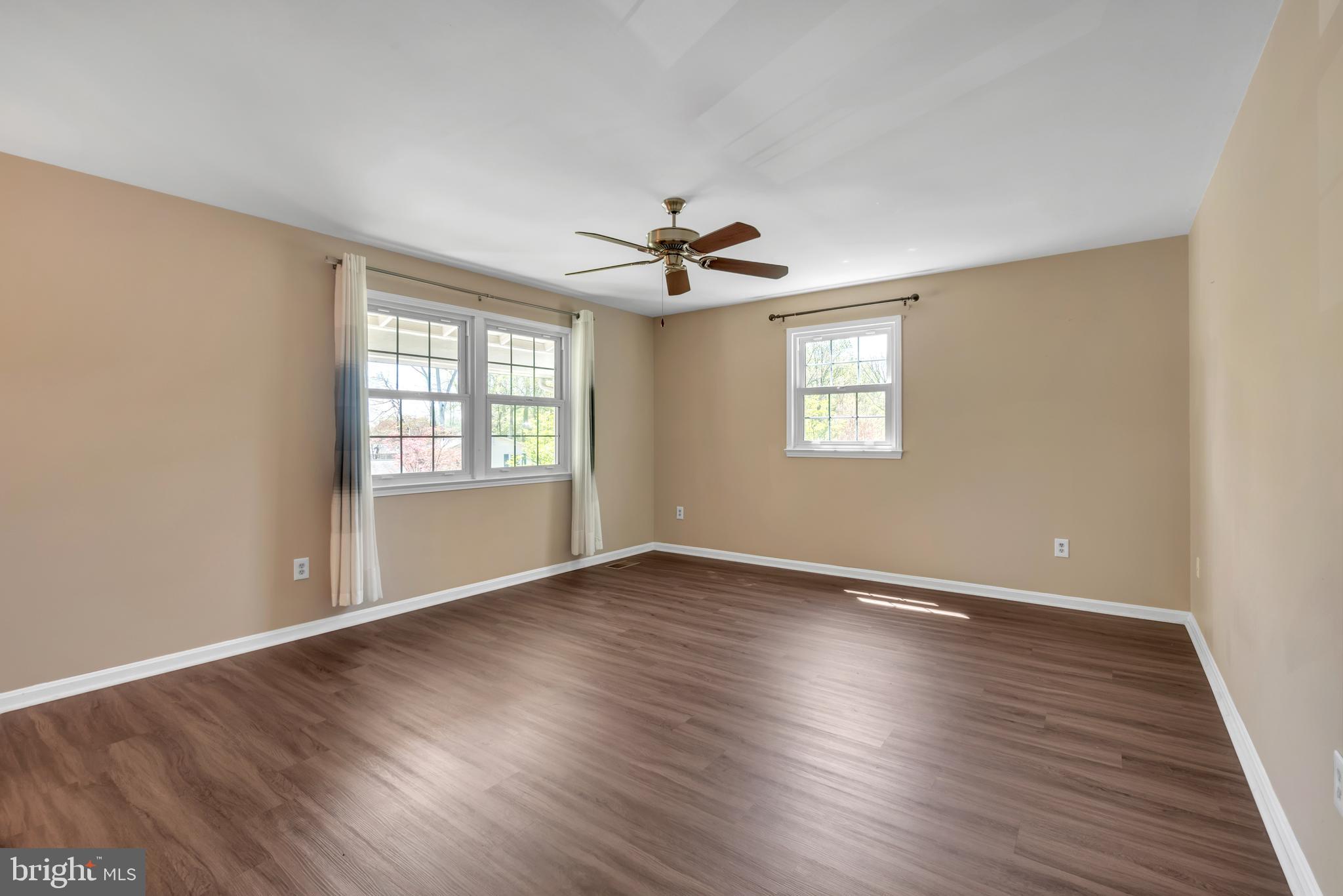 6944 COTTONTAIL COURT