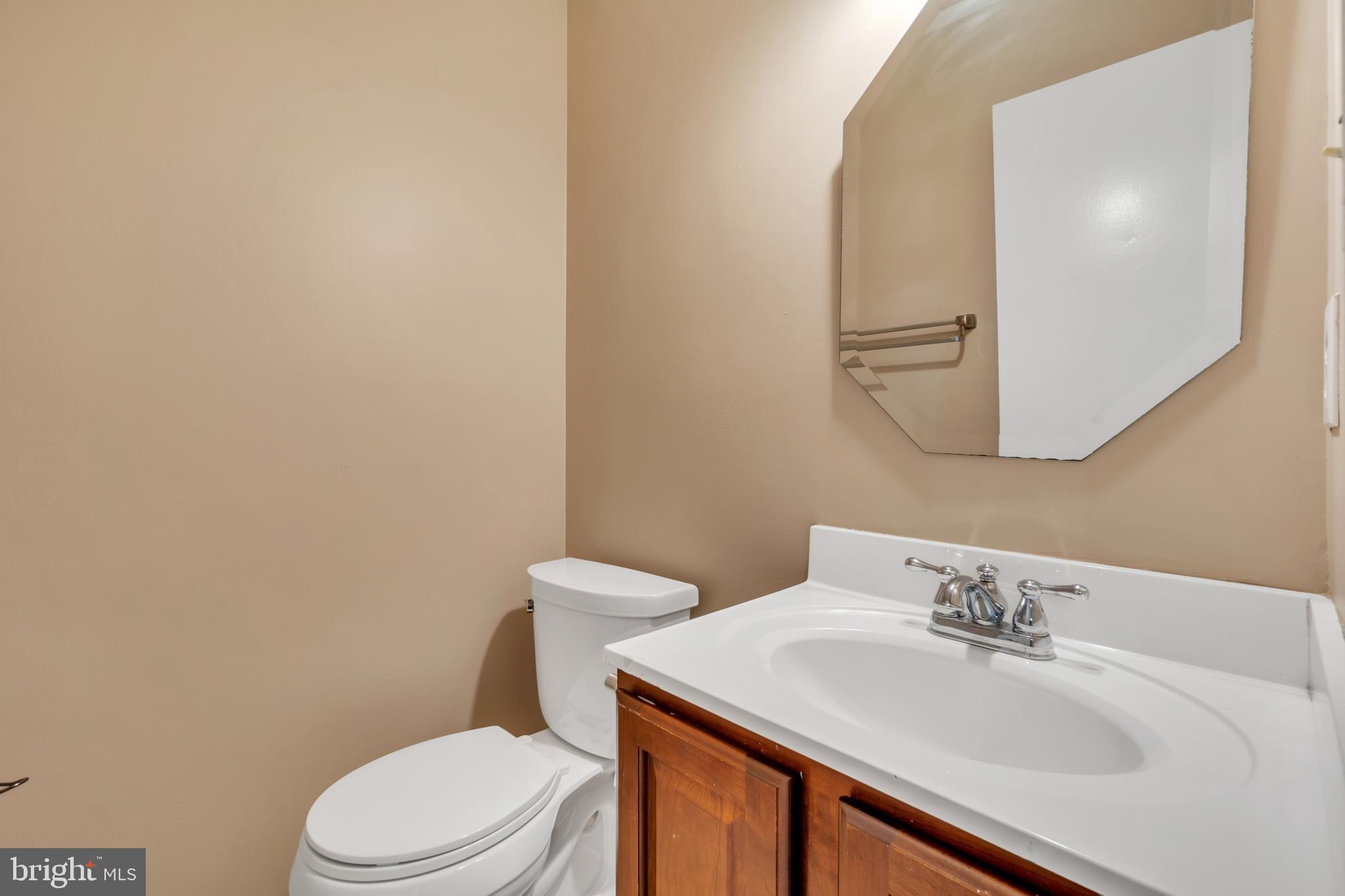 6944 COTTONTAIL COURT